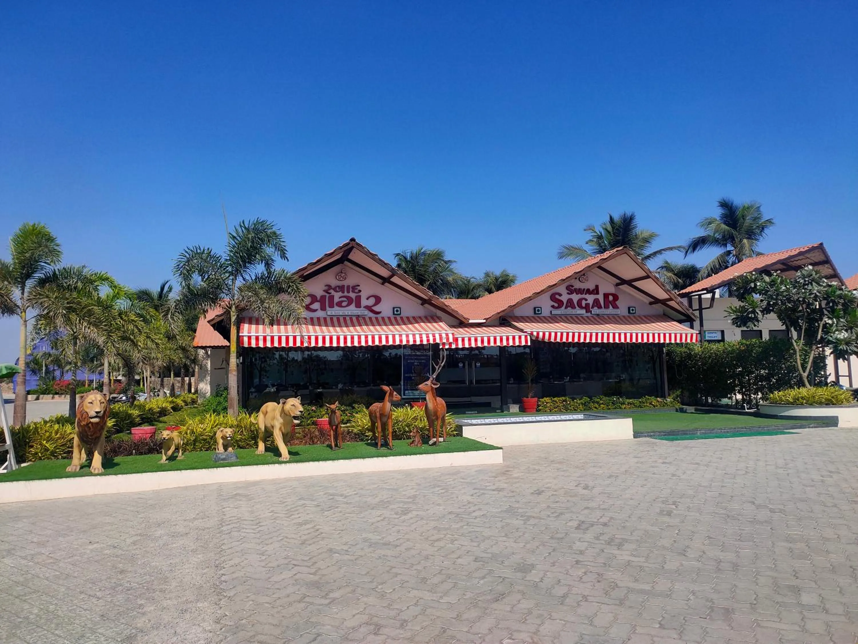 Restaurant/places to eat in VITS The Somnath Gateway