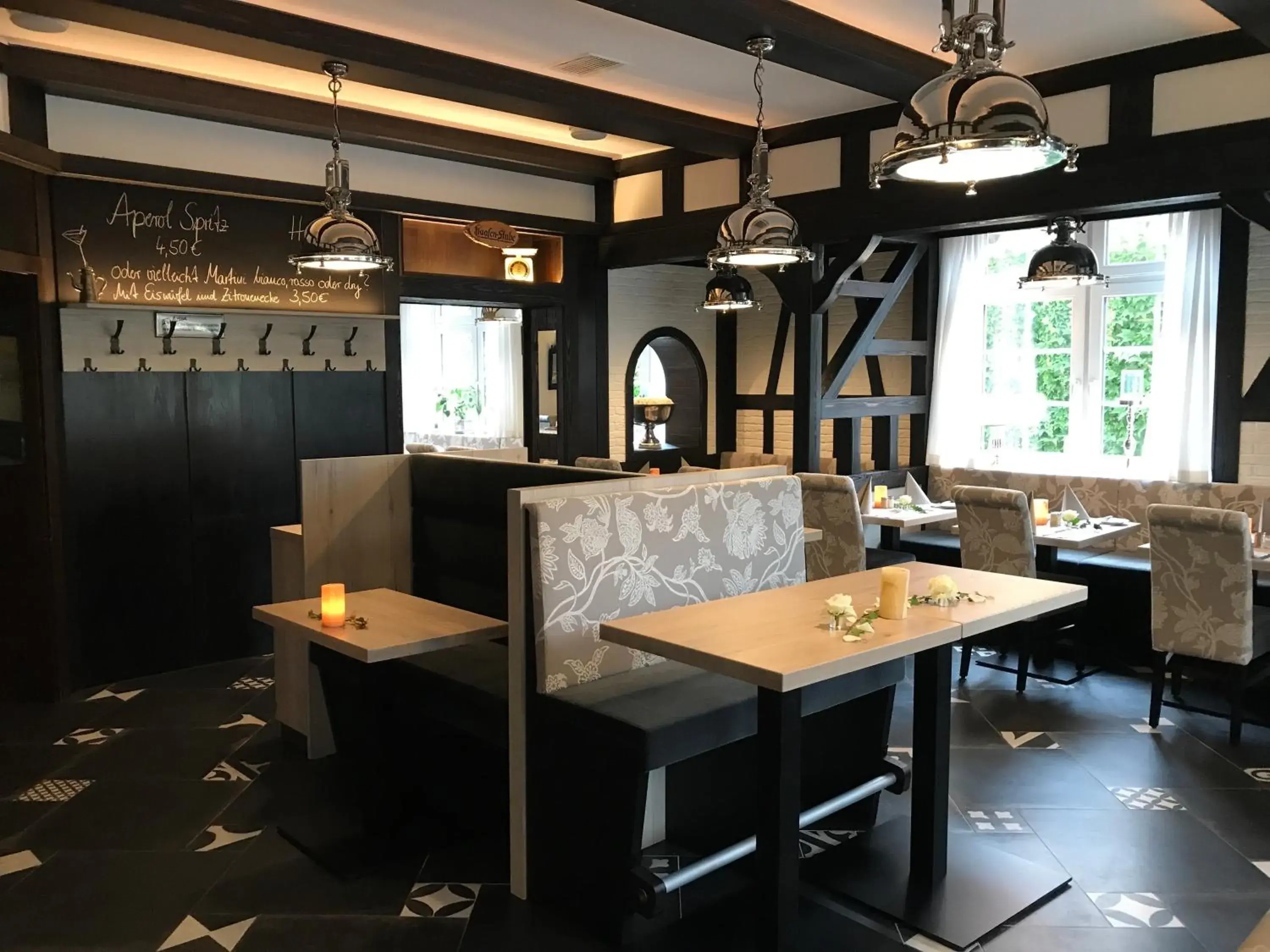 Restaurant/places to eat in Hotel Haase Restaurant/places to eat in Hotel Haase