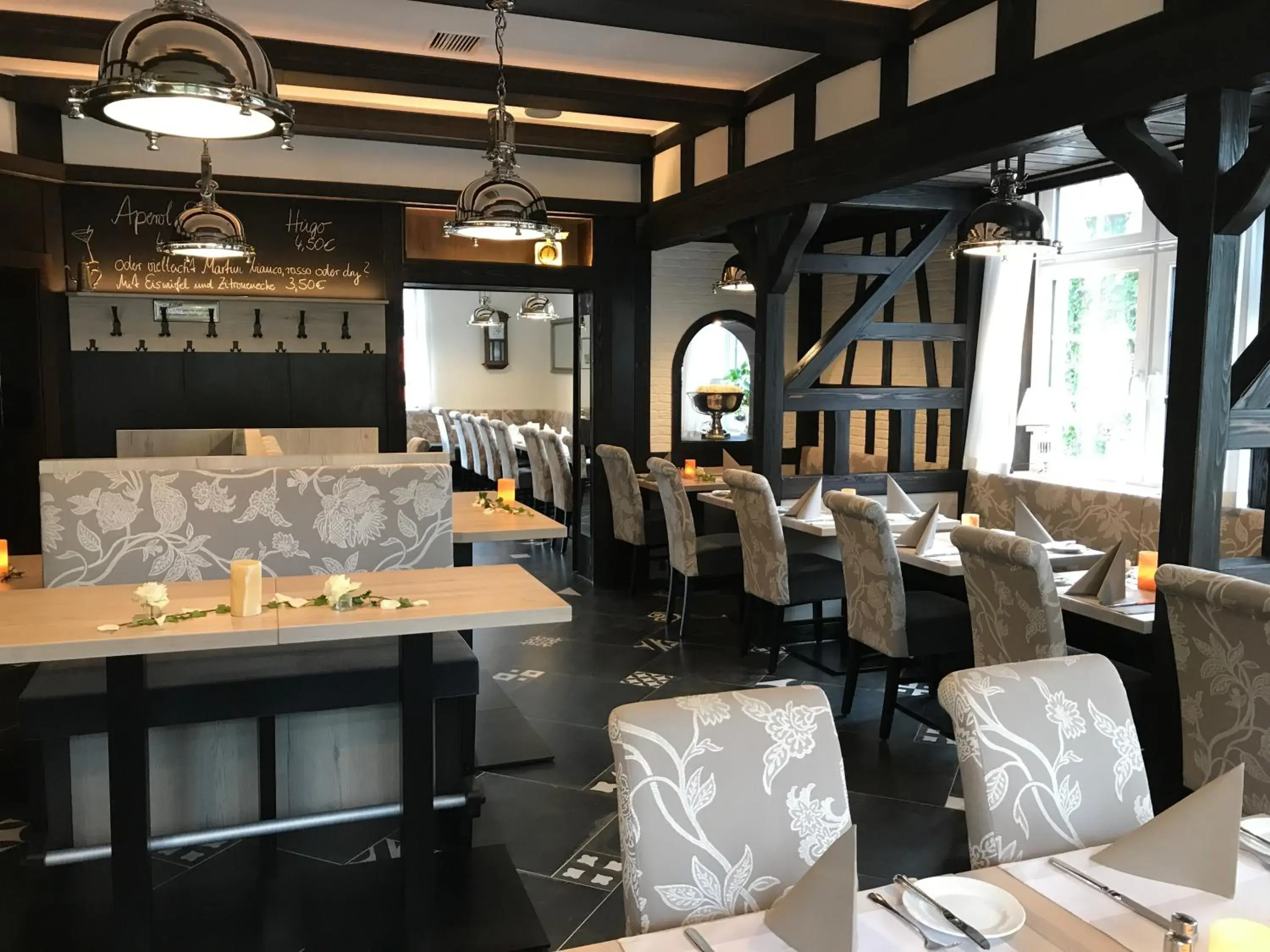 Restaurant/places to eat in Hotel Haase Restaurant/places to eat in Hotel Haase