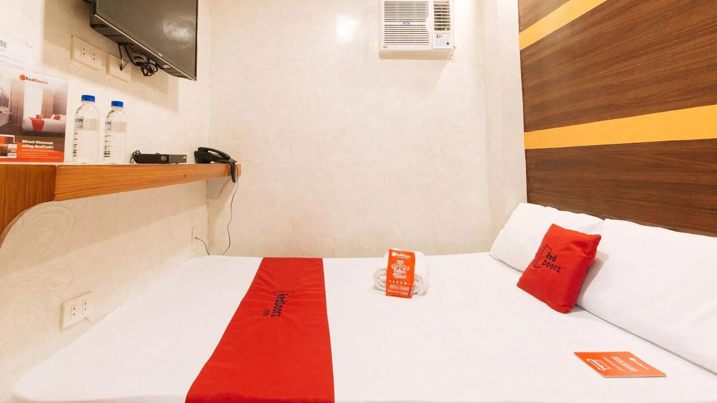 Bed in RedDoorz @ PIY Margal Sampaloc Manila Bed in RedDoorz @ PIY Margal Sampaloc Manila