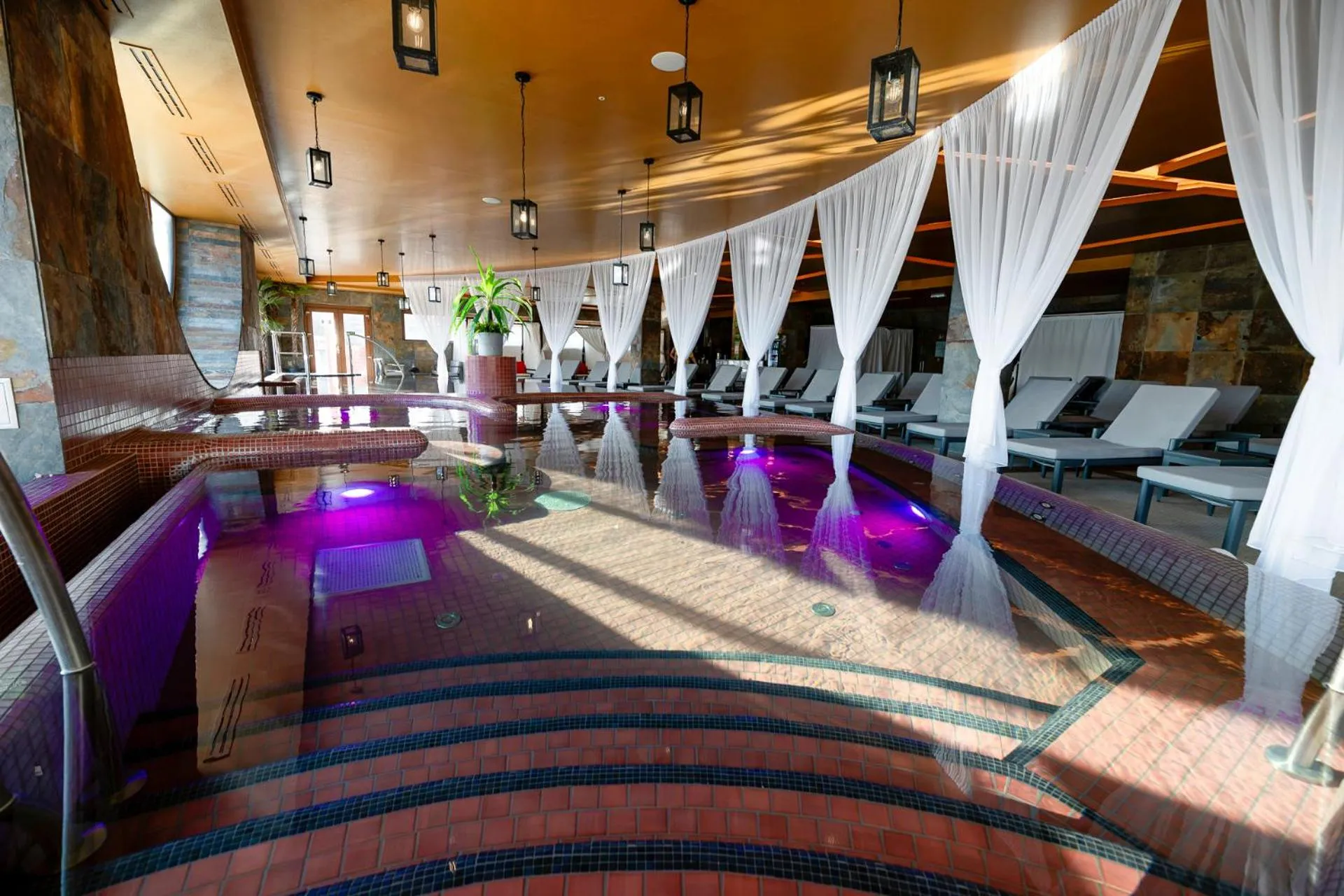 Spa and wellness centre/facilities in Allure Healthy Hotel & Spa