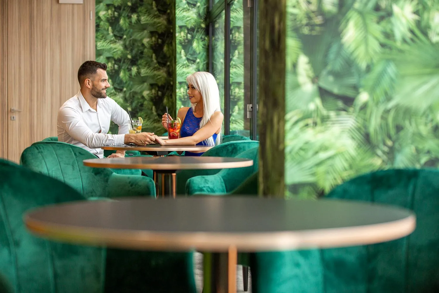 Restaurant/places to eat in Allure Healthy Hotel & Spa