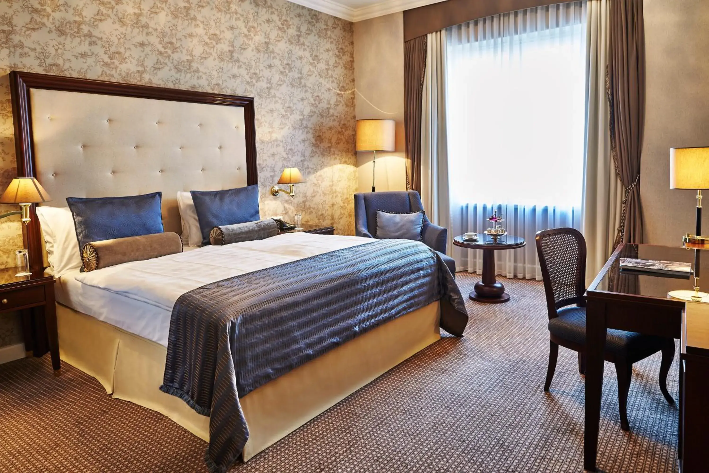 Bed in Steigenberger Icon Frankfurter Hof Bed in Steigenberger Icon Frankfurter Hof