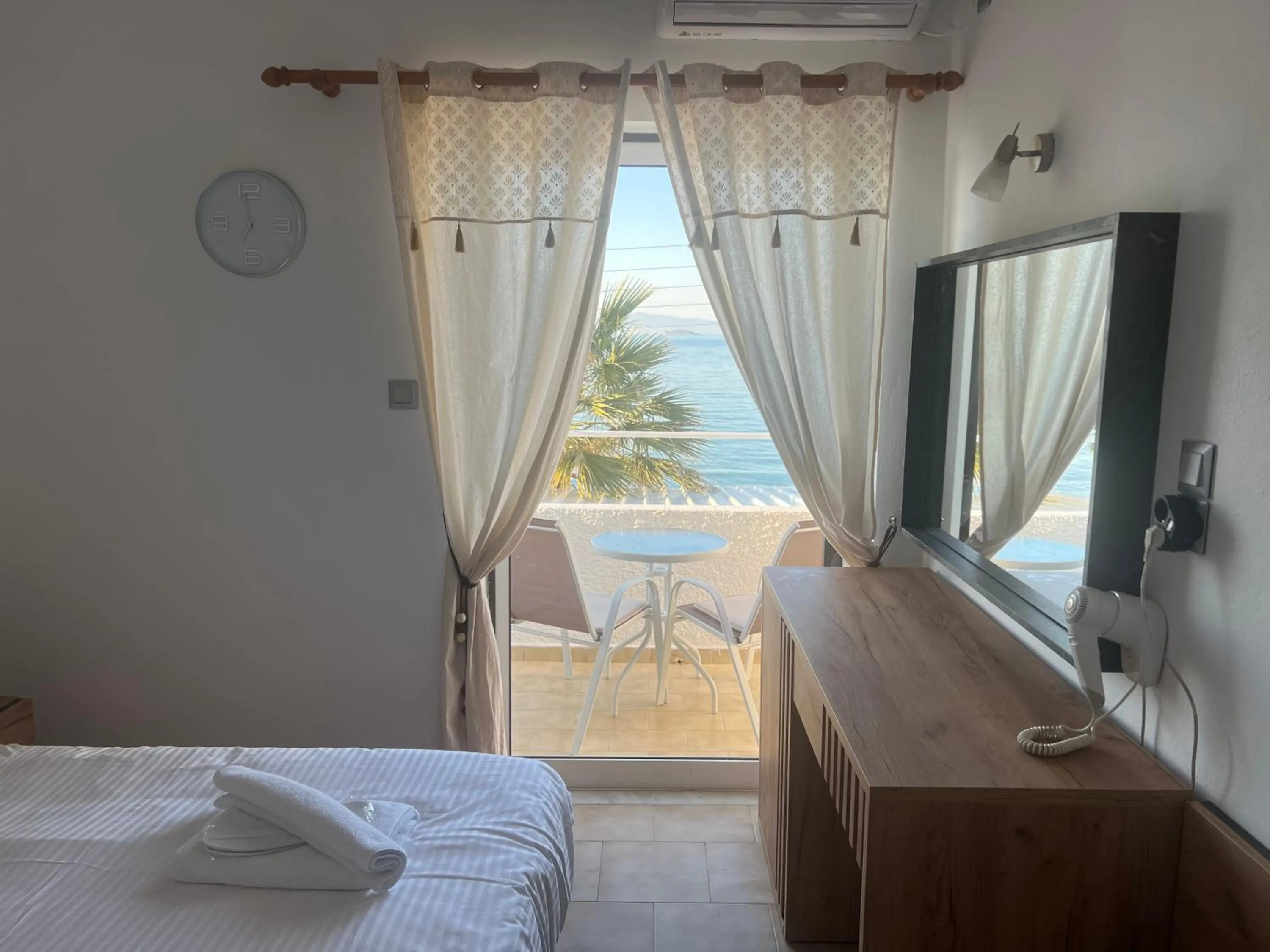 Hotel Beach Amaryllis