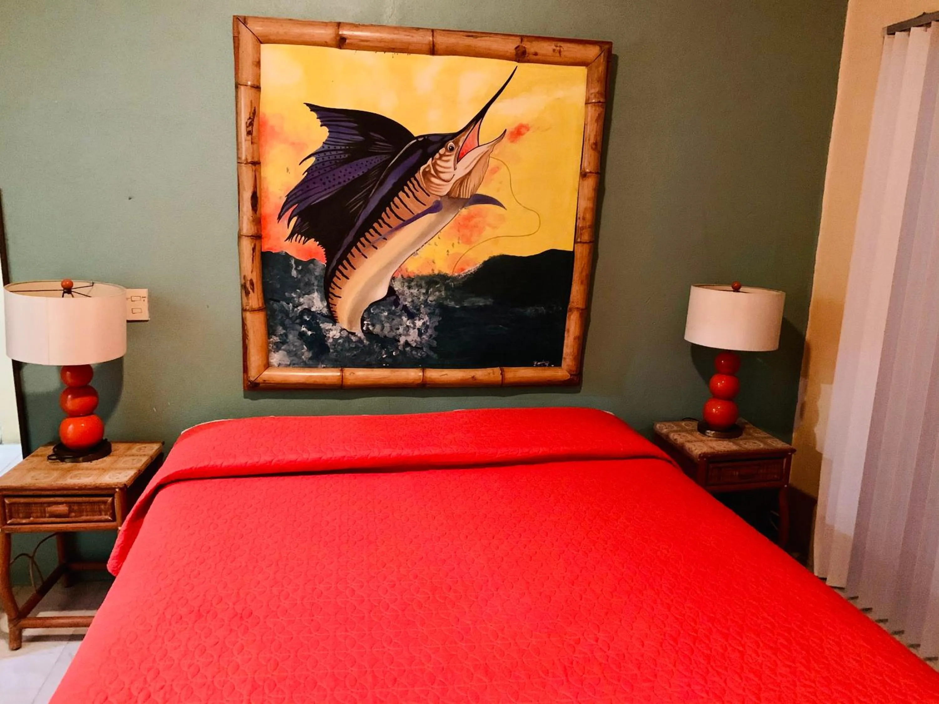 Bed in HAB PTa B ÁREA DE VILLAS DENTRO DEL HOTEL Junto al Krystal EN IXTAPA WIFI 2A 1M Con playa