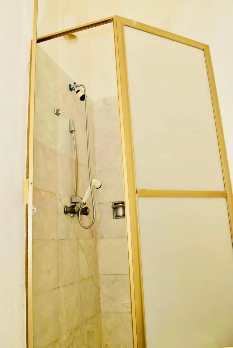 Bathroom in VILLA PARA 5P 4A 1M dentro del Hotel a un lado del Krystal IXTAPA Con Playa WiFi