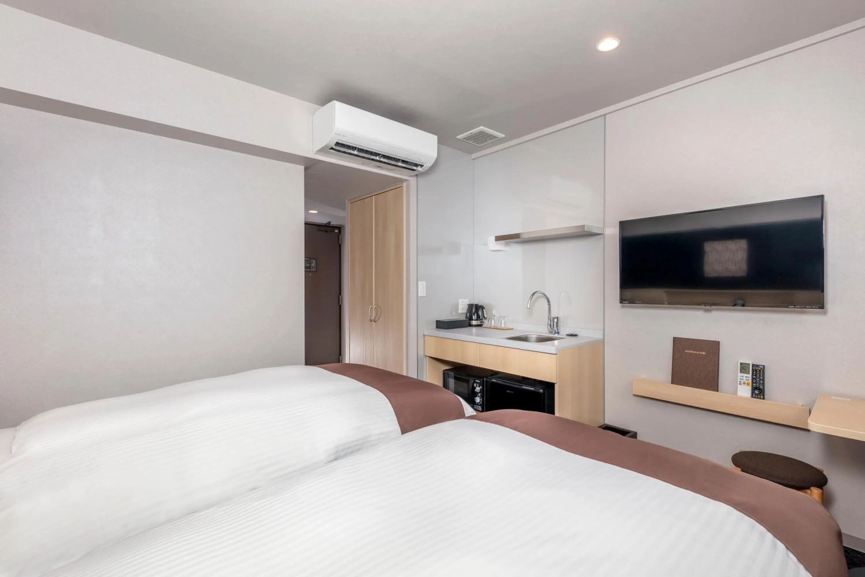 TV and multimedia, Bed in Hotel GOCO stay Kyoto Shijo Kawaramachi