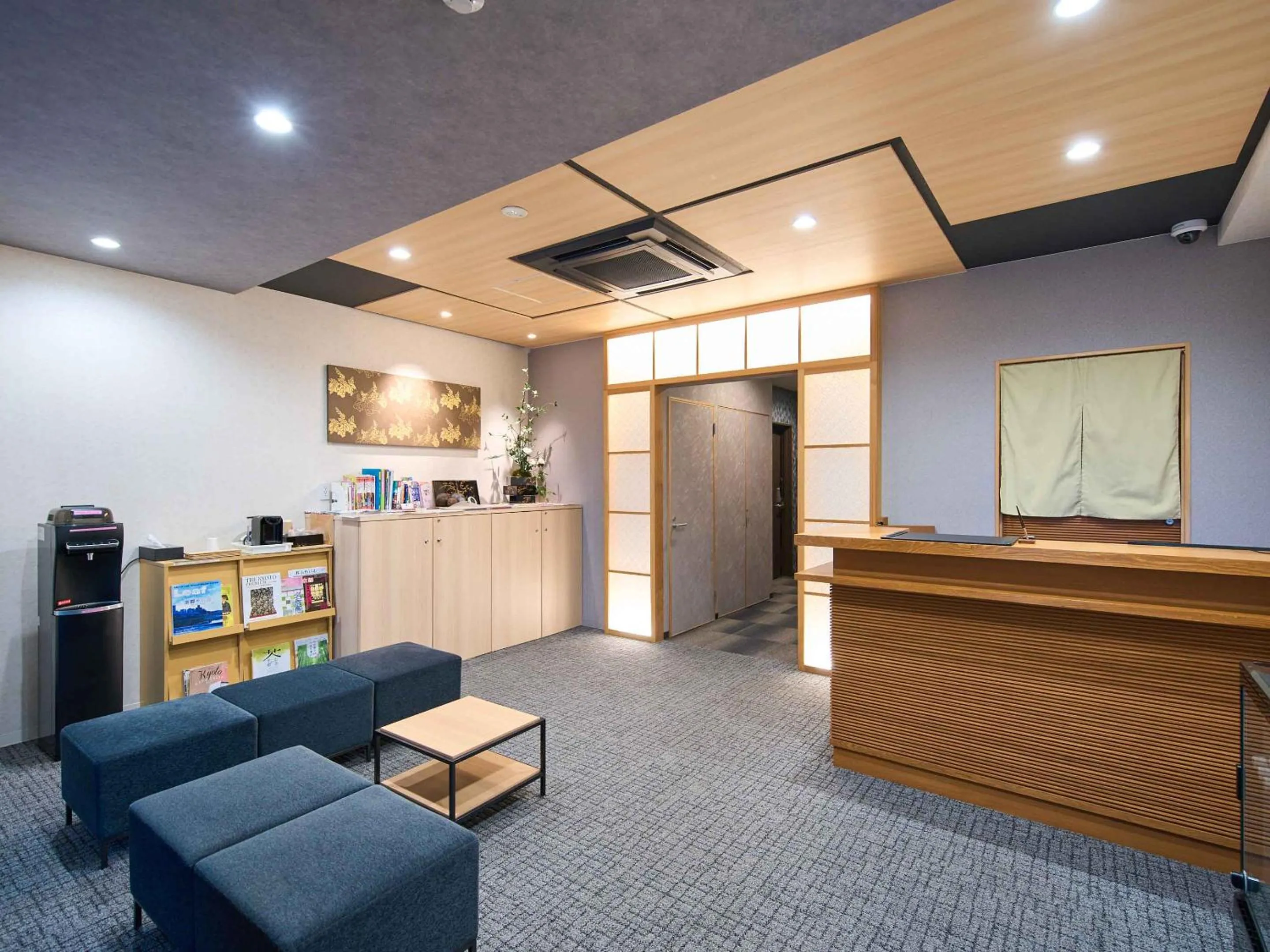 Lobby or reception in Hotel GOCO stay Kyoto Shijo Kawaramachi