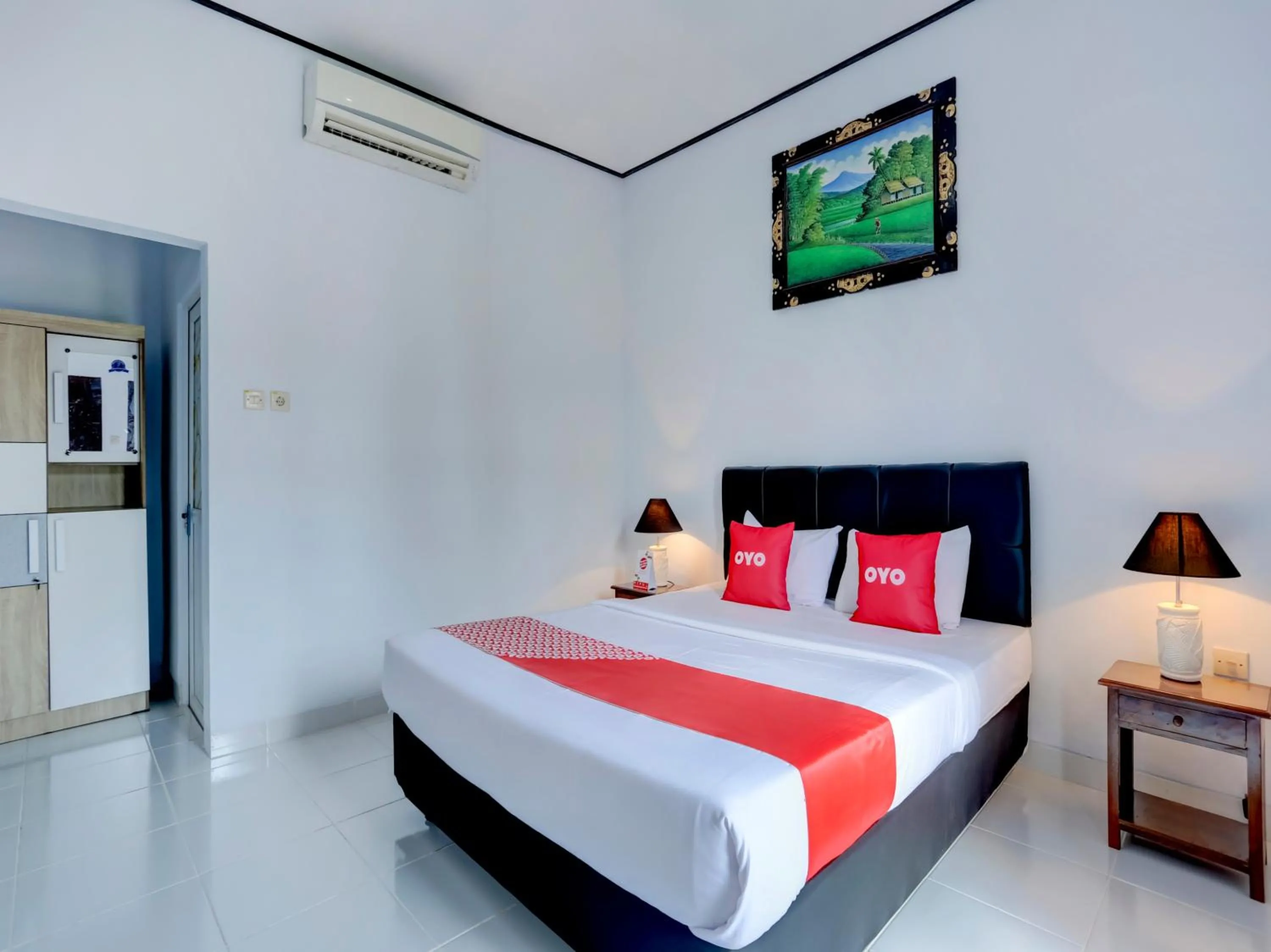 Bedroom, Bed in Bahtera Guest House
