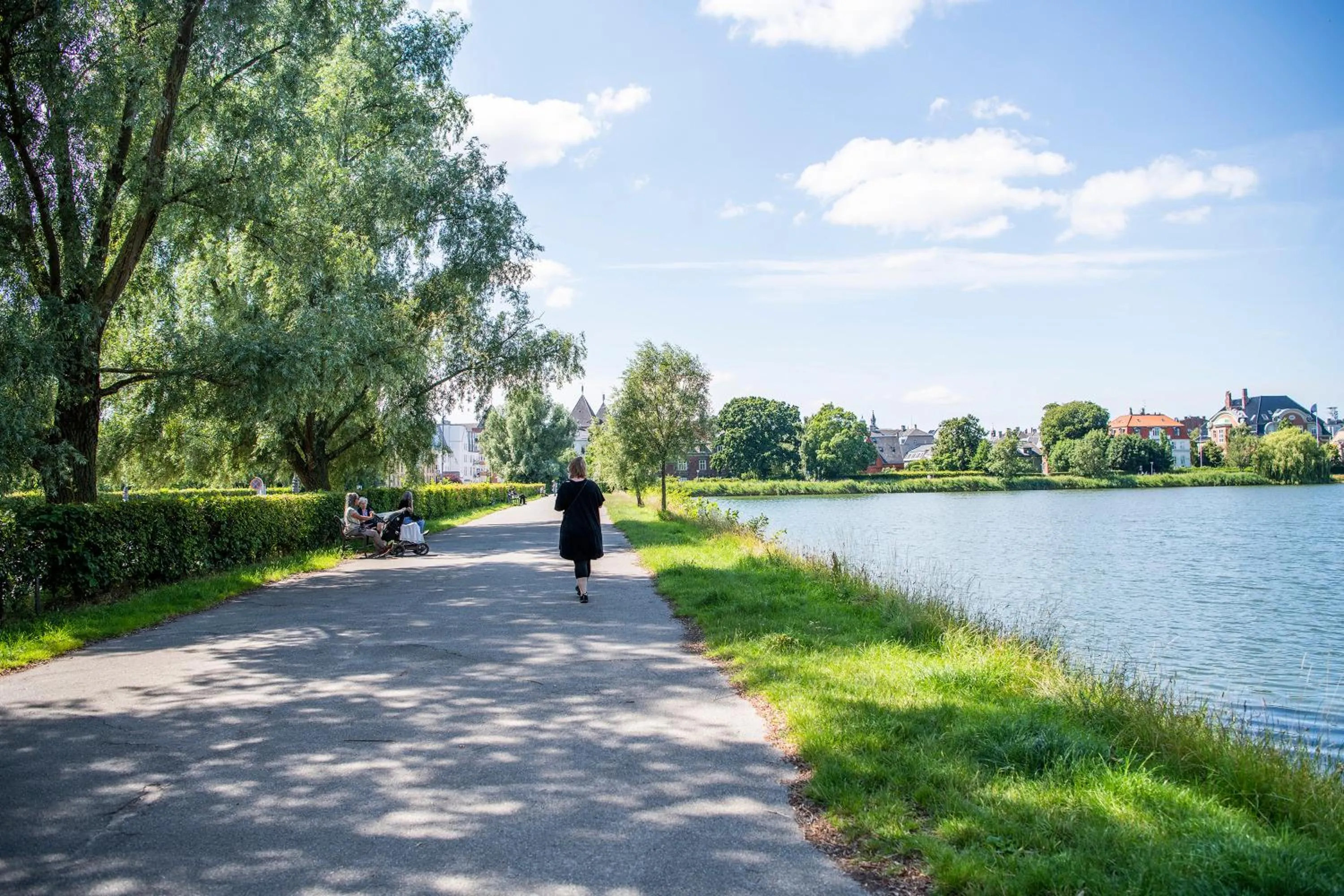 Nearby landmark in The Lakes apartments by Daniel&Jacob's