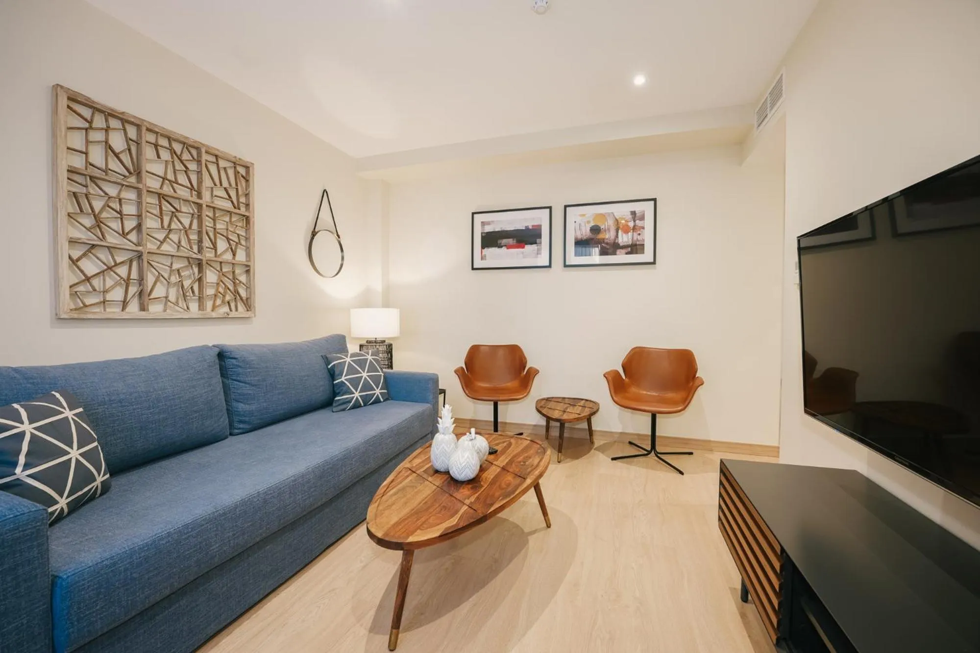 Seating area in Debambú Atarazanas