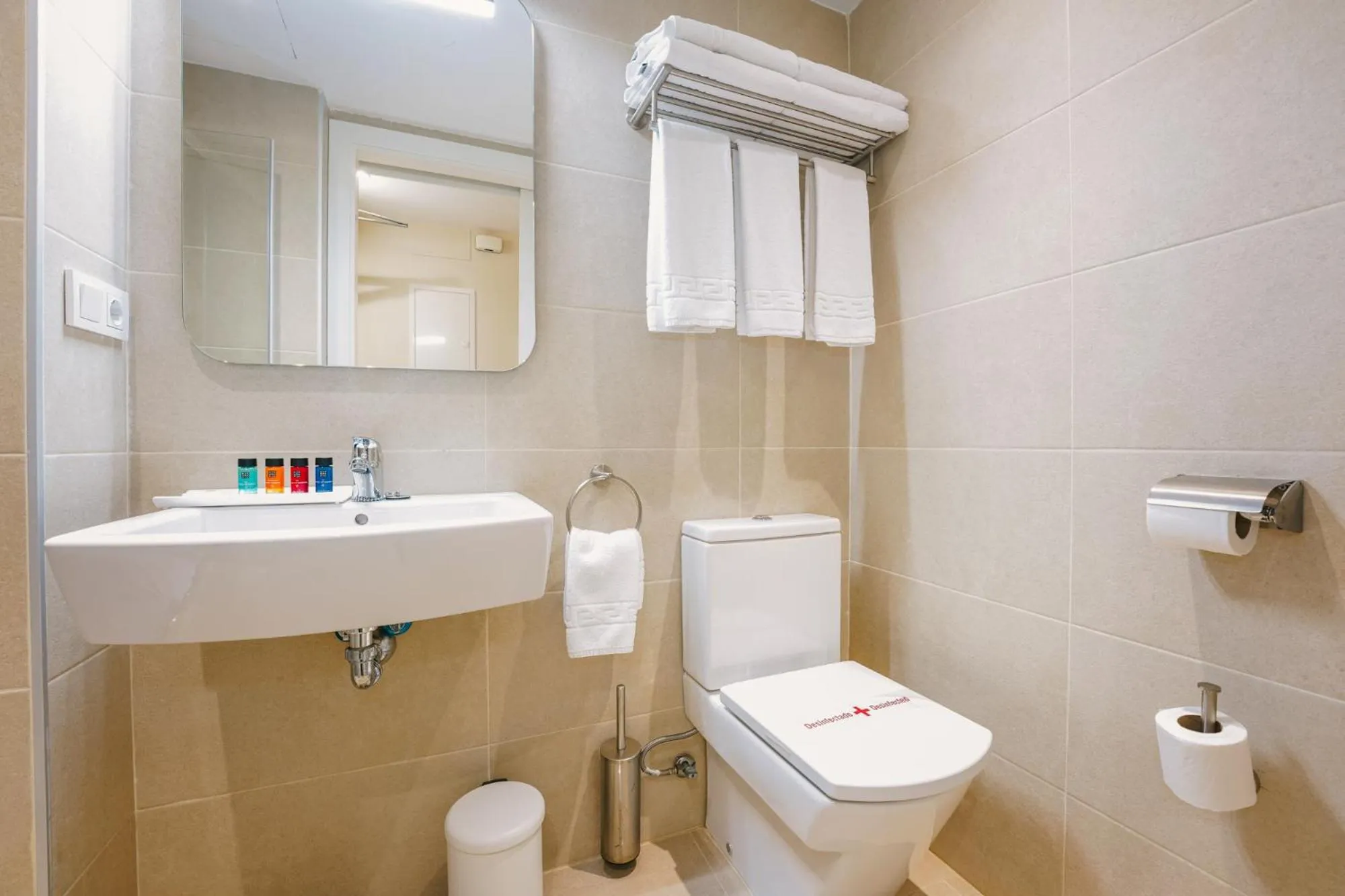 Bathroom in Debambú Atarazanas