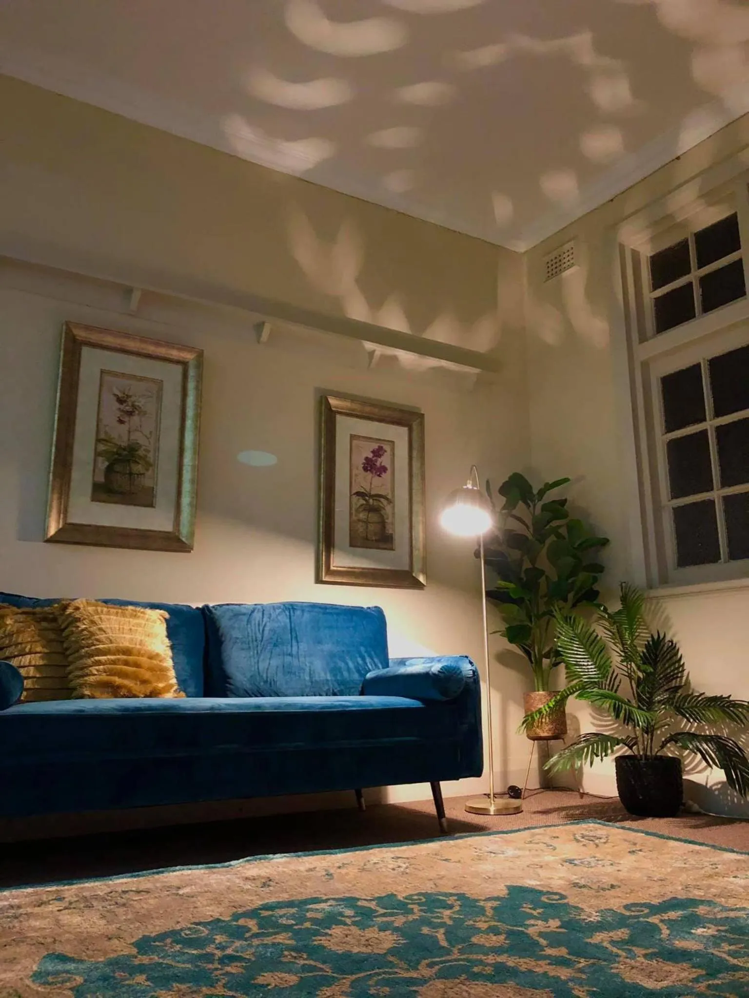 Living room in The Coorow Hotel