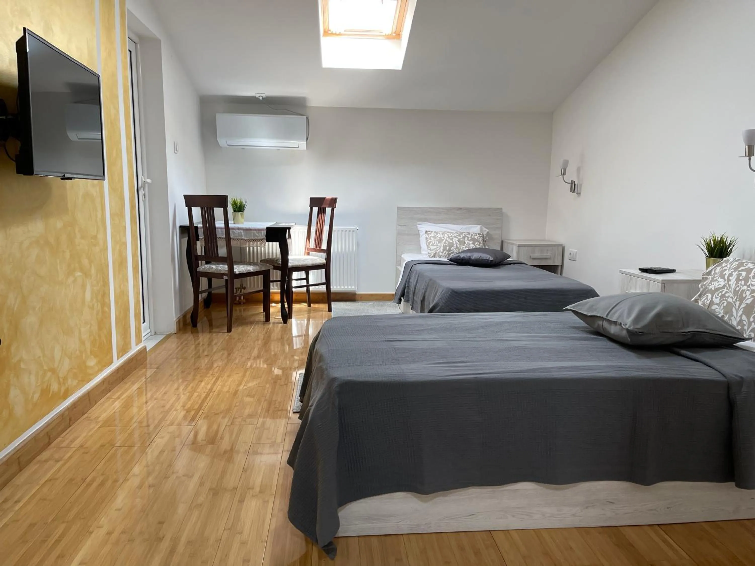 Photo of the whole room, Bed in TEPIĆ Garni Hotel