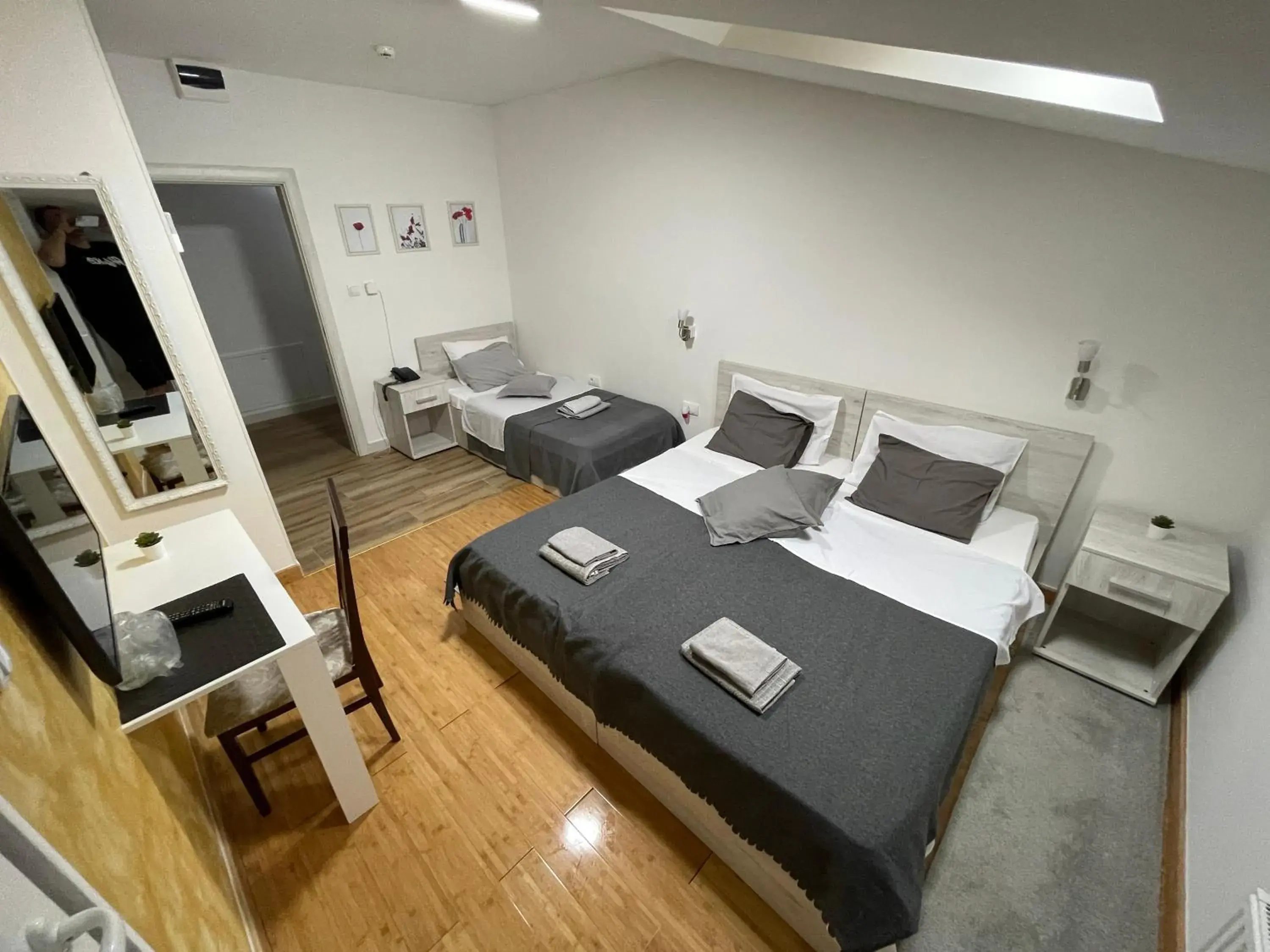 Deluxe Triple Room in TEPIĆ Garni Hotel Deluxe Triple Room in TEPIĆ Garni Hotel