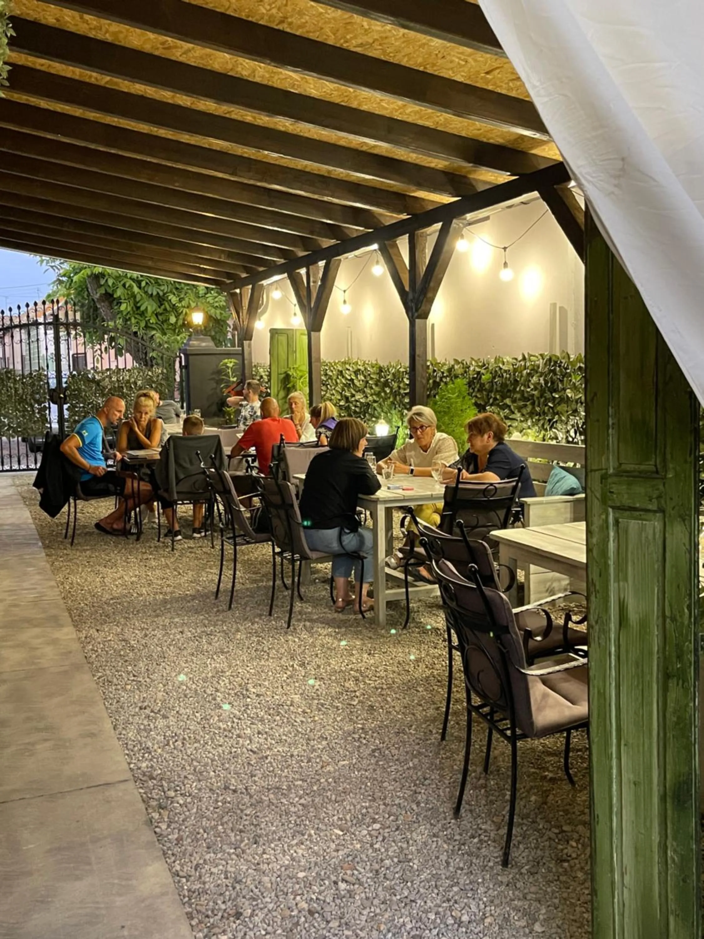 Patio in TEPIĆ Garni Hotel