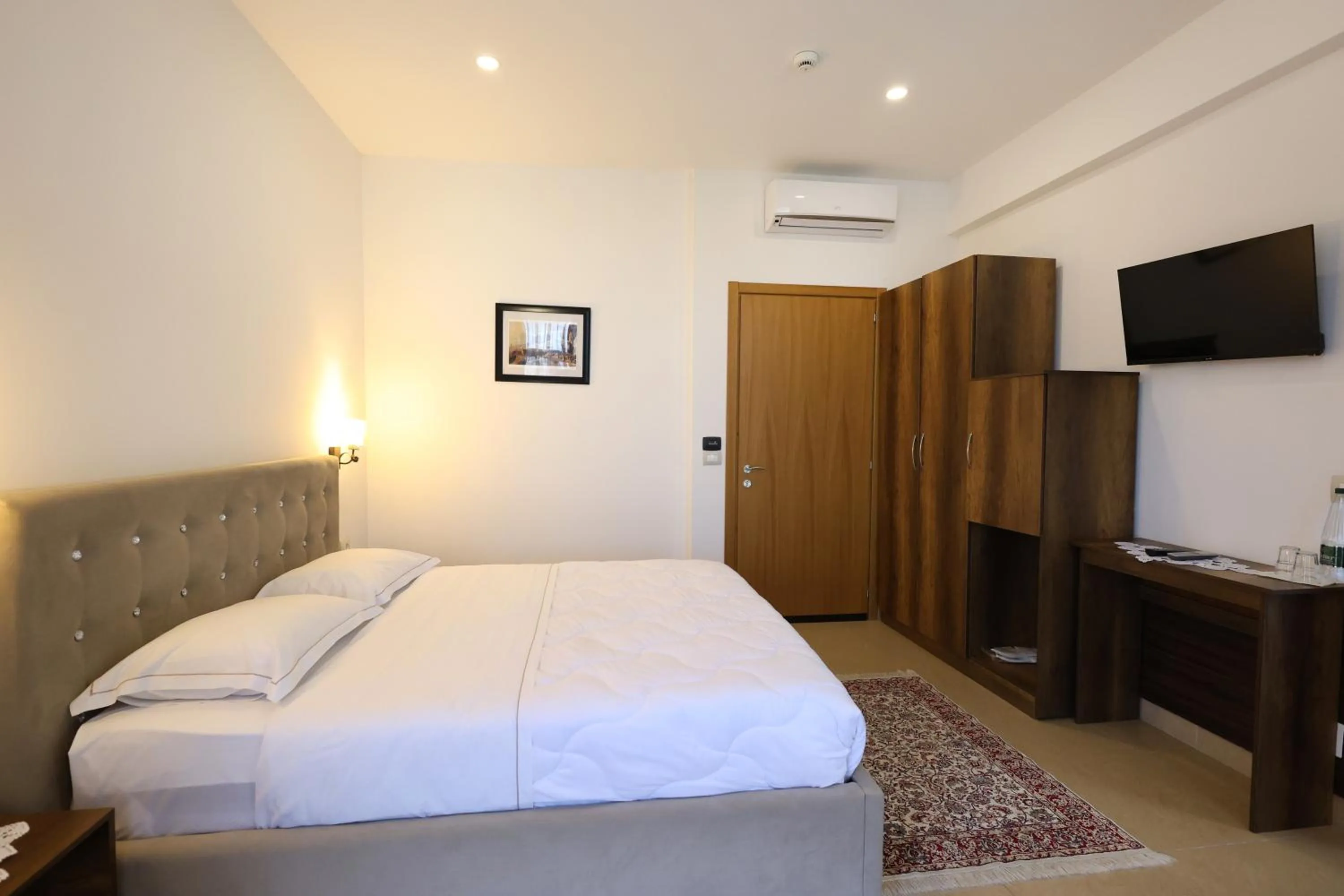 Bed in Hotel Republika Berat