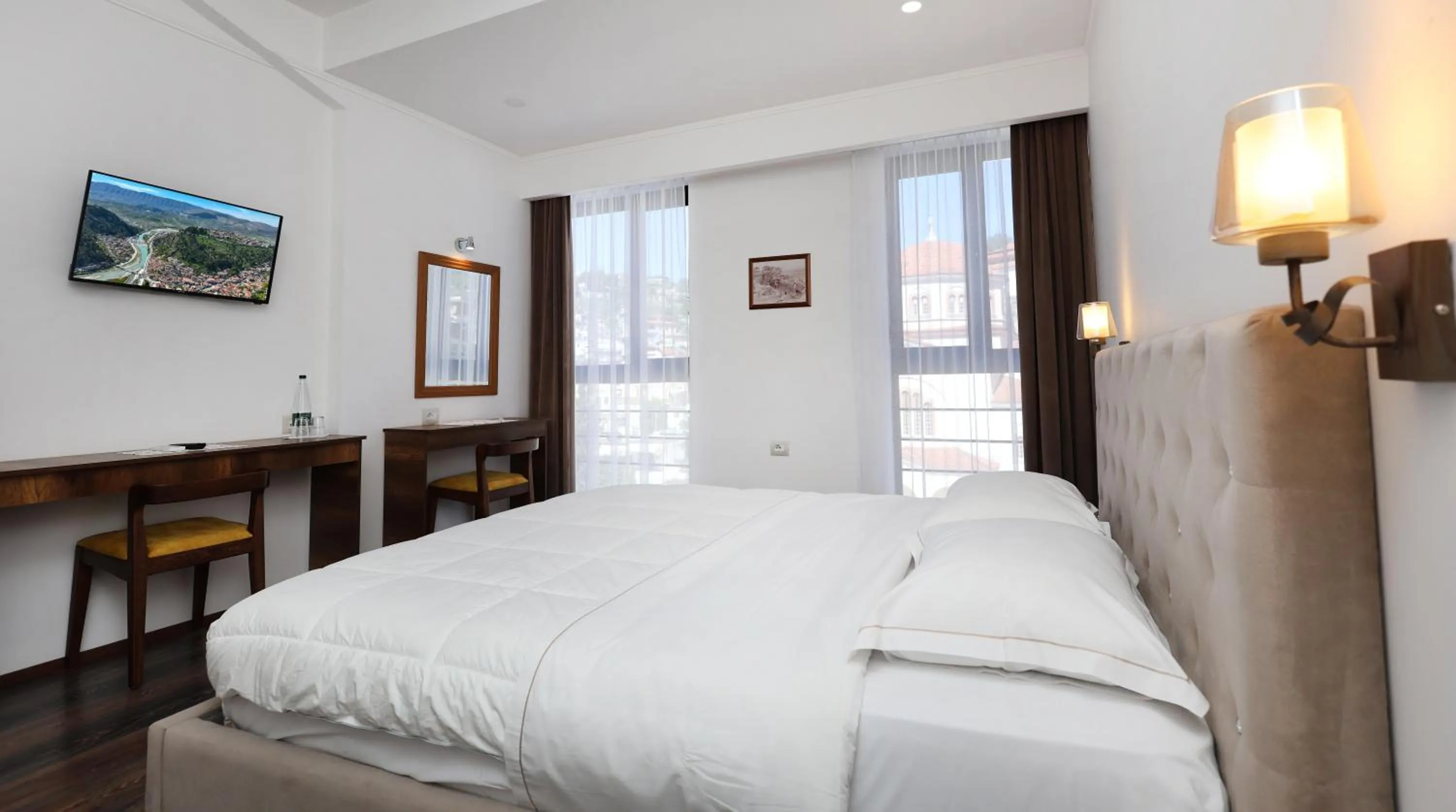 Bedroom, Bed in Hotel Republika Berat