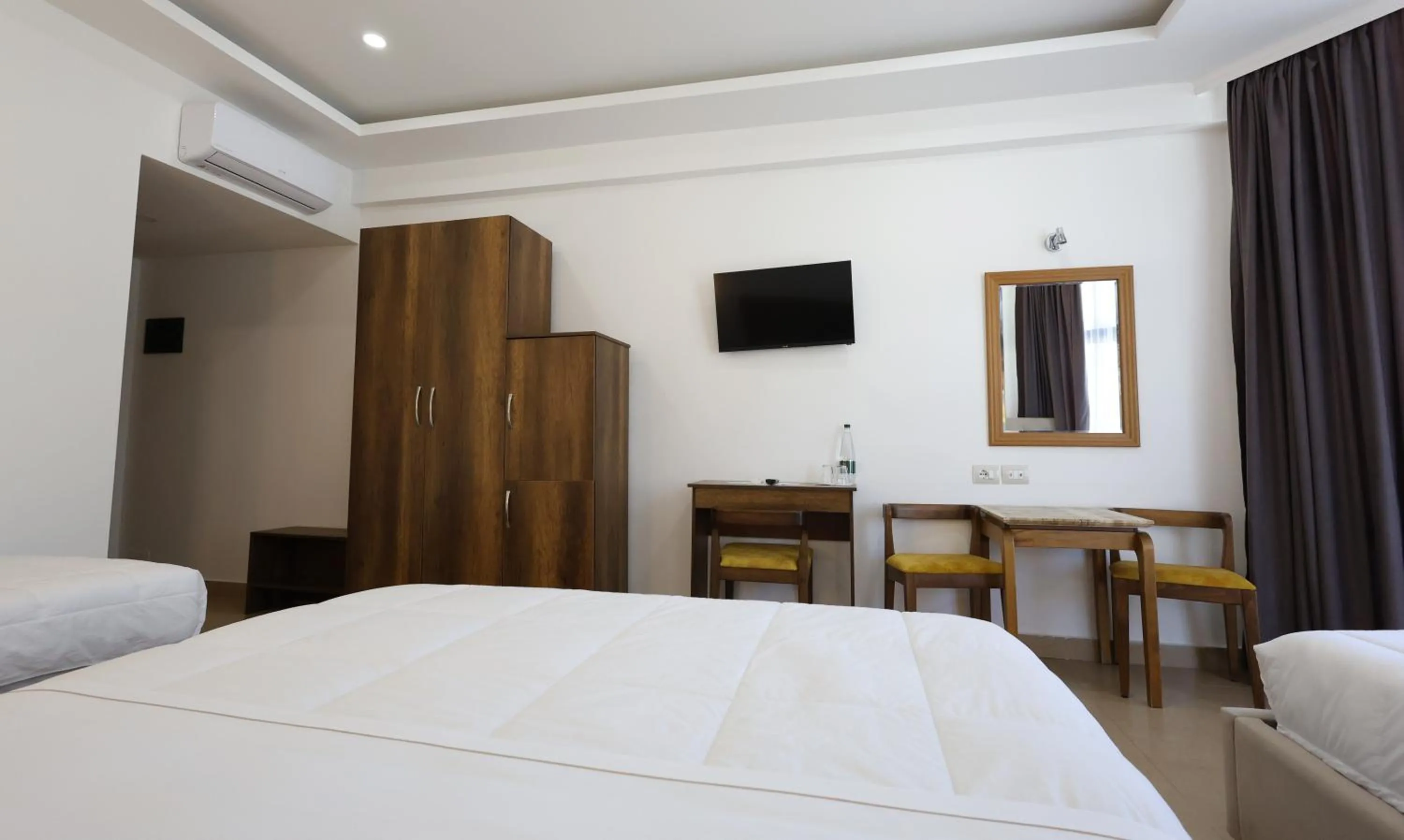 Bed in Hotel Republika Berat