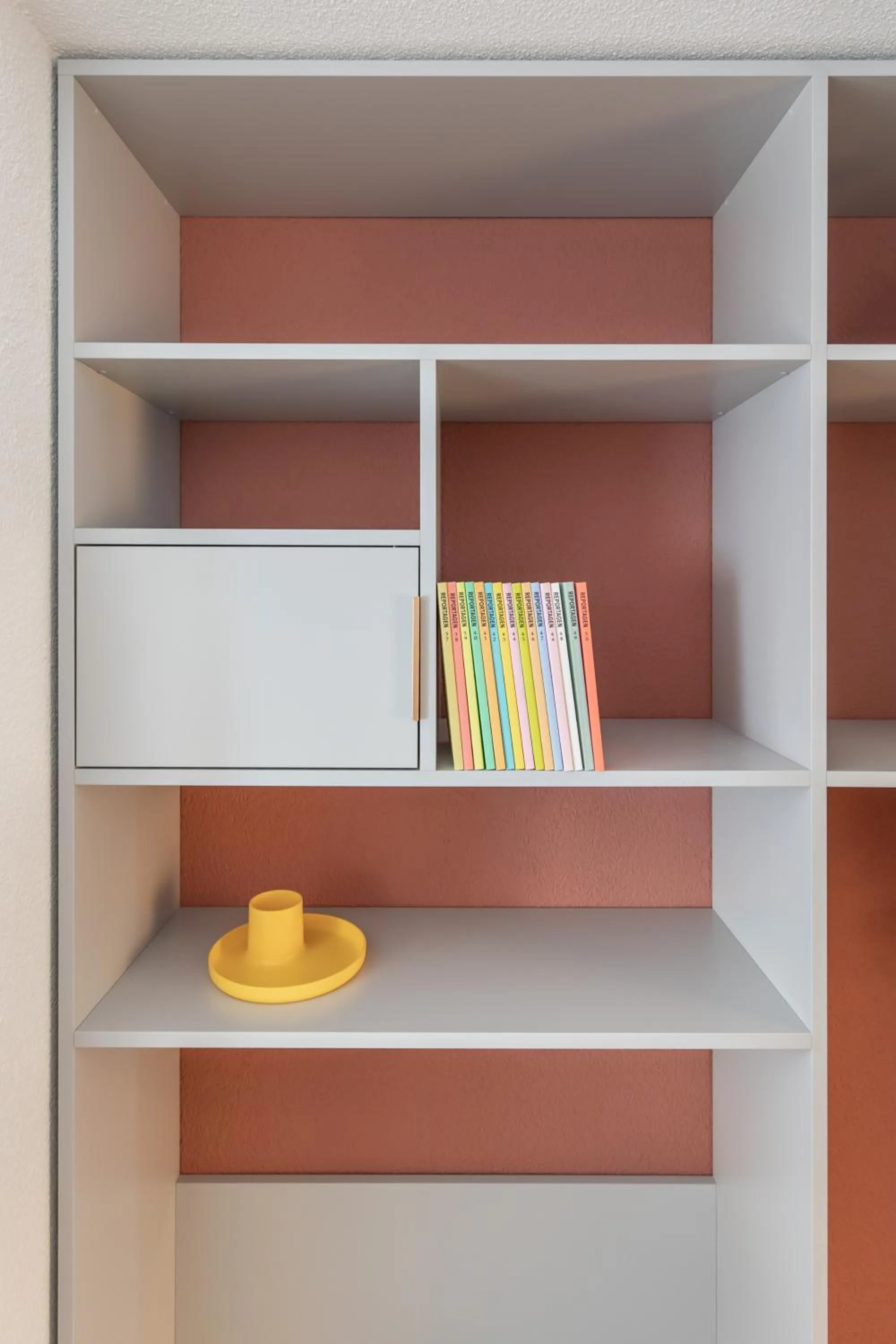 wardrobe in Alpenblick Bern - kind of a hotel