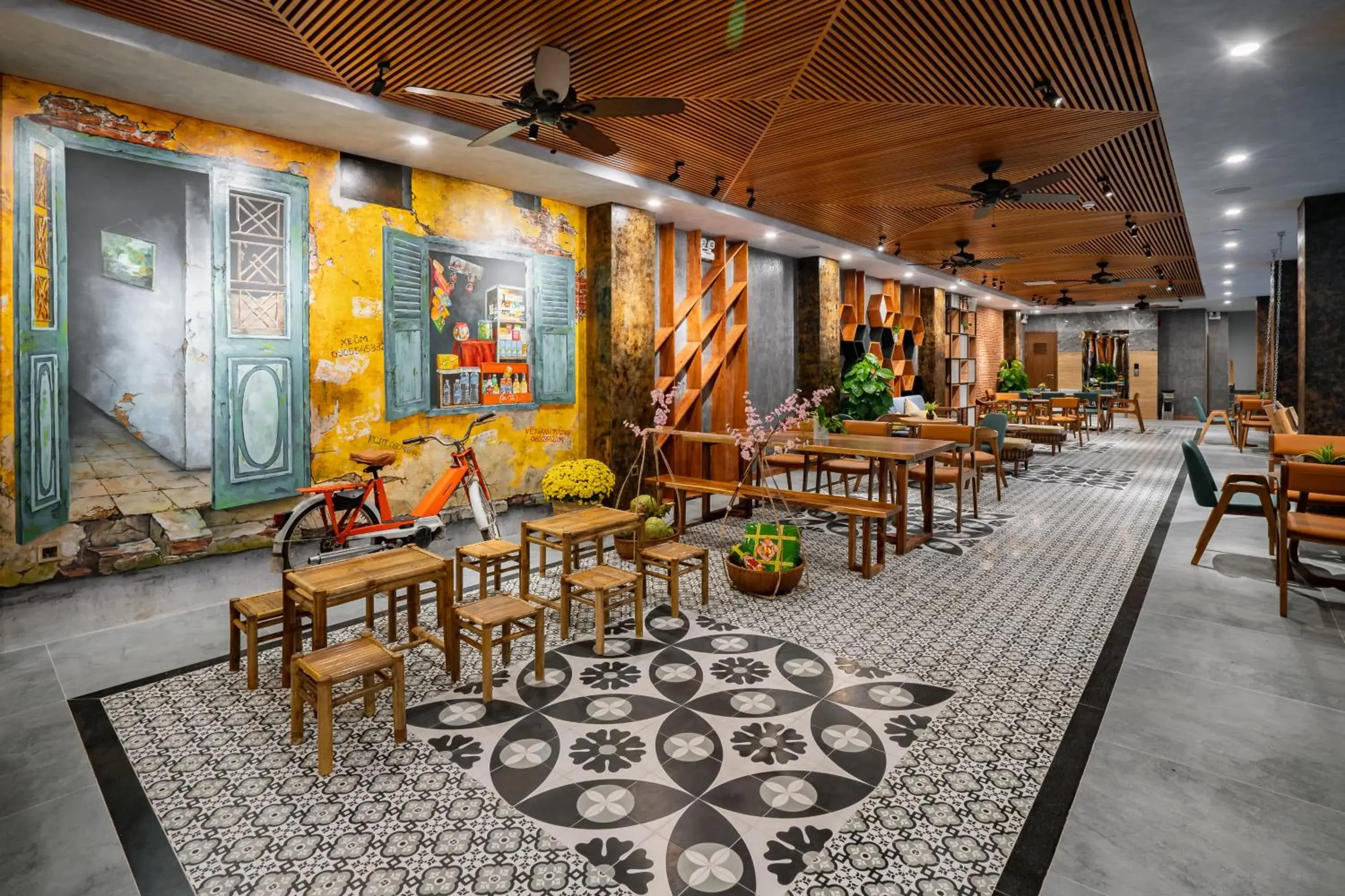 Restaurant/places to eat in Chi House Danang Hotel and Apartment Restaurant/places to eat in Chi House Danang Hotel and Apartment