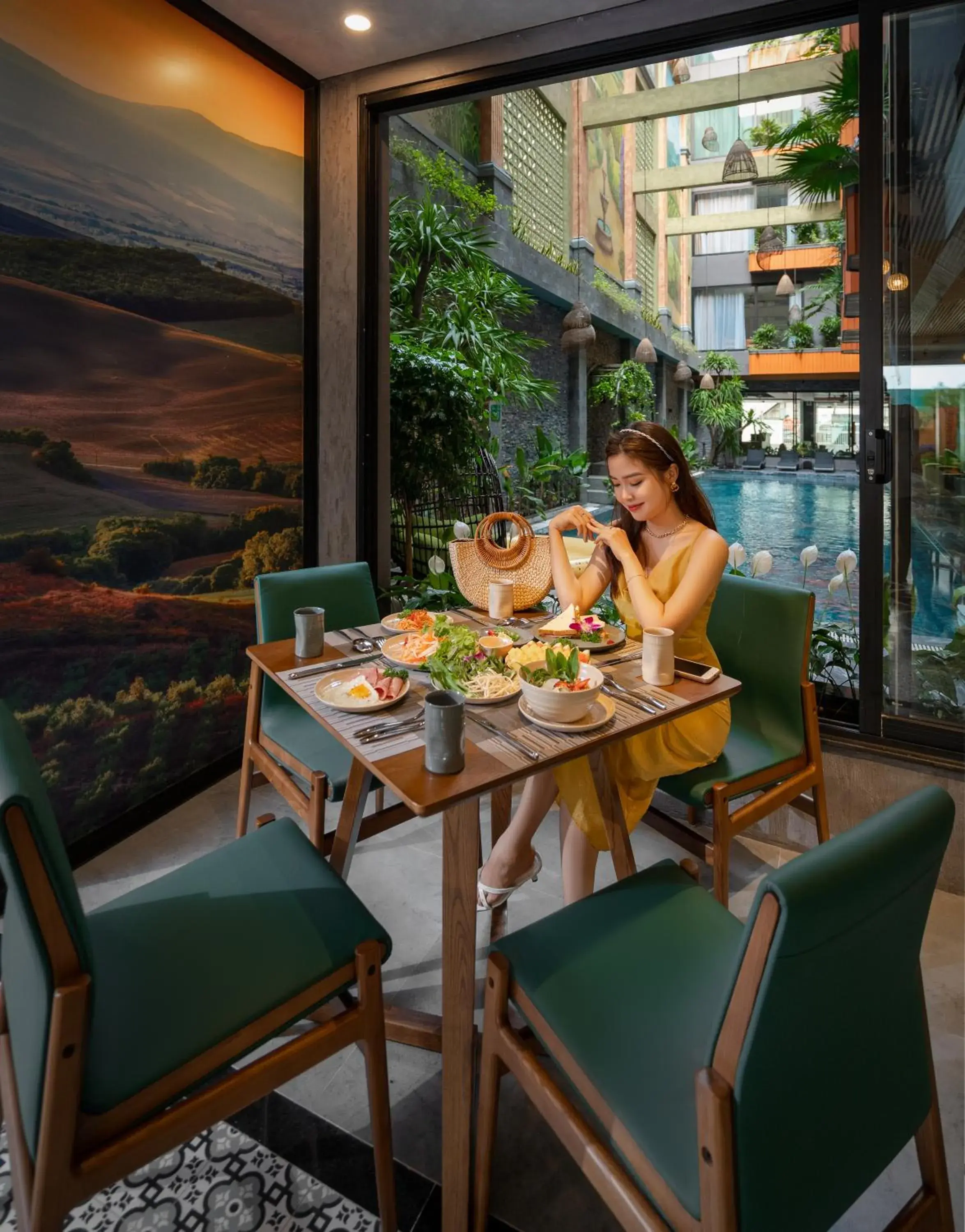 Restaurant/places to eat in Chi House Danang Hotel and Apartment Restaurant/places to eat in Chi House Danang Hotel and Apartment