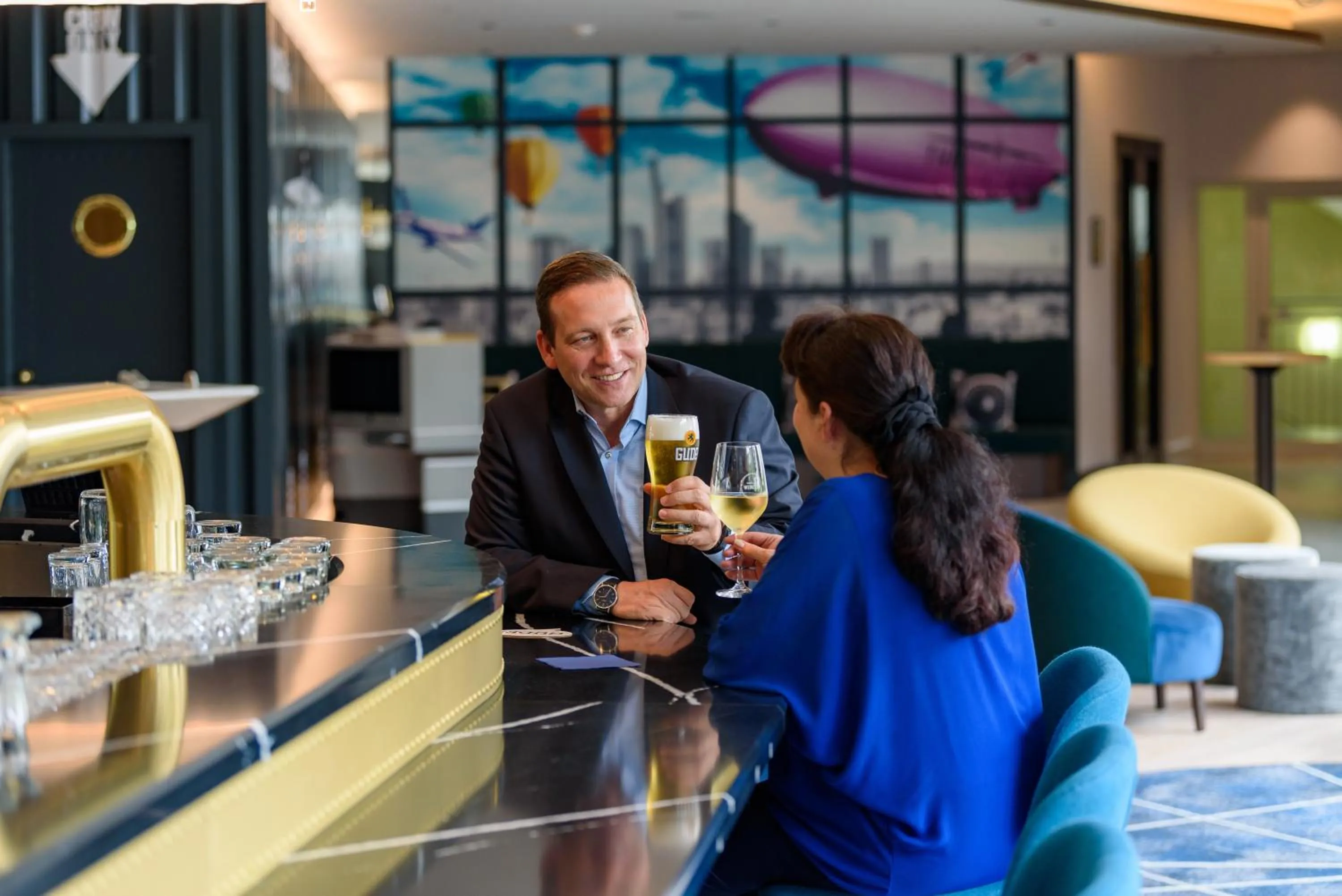 Lounge or bar in Mercure Neu-Isenburg