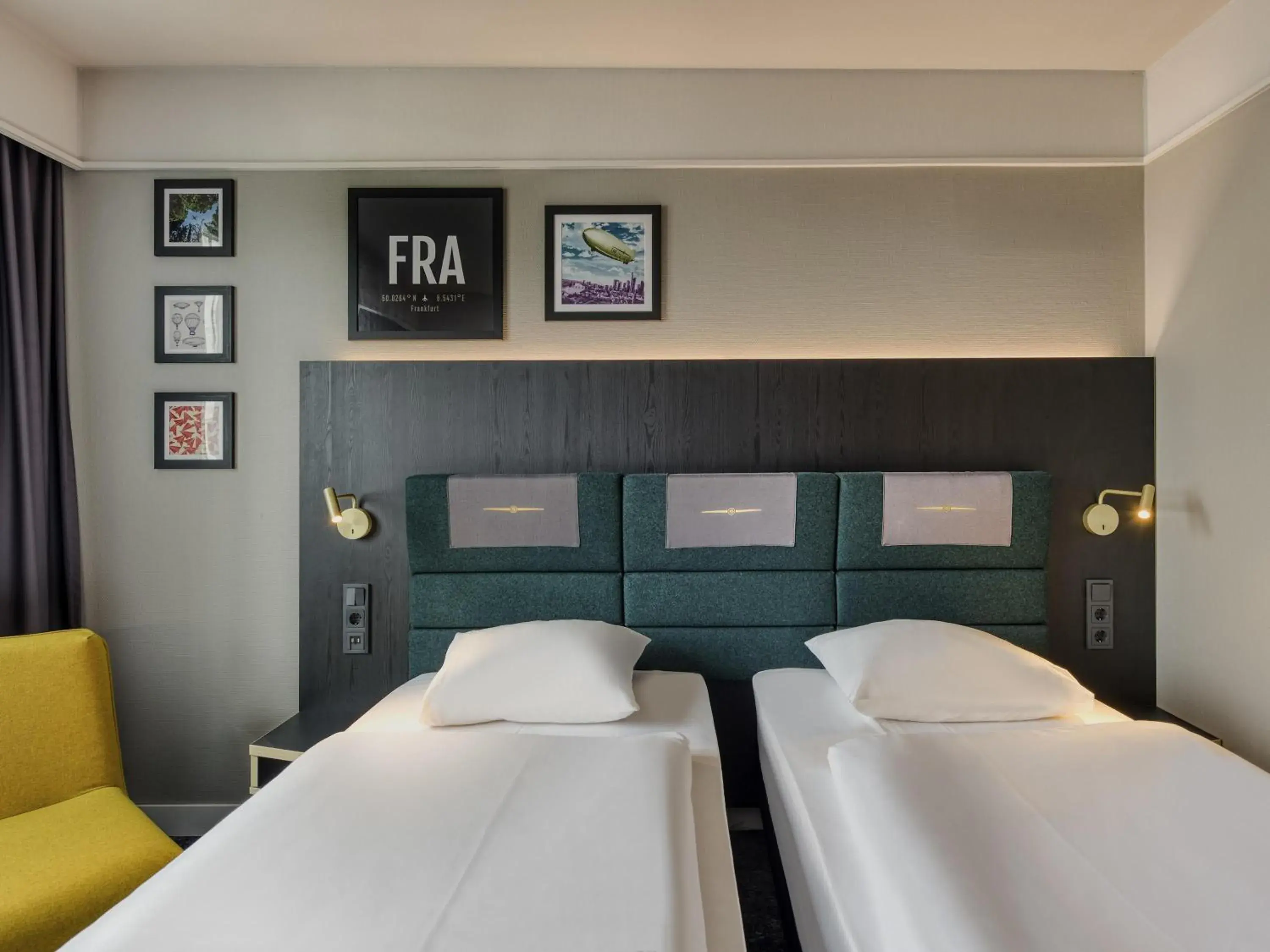 Bedroom, Bed in Mercure Neu-Isenburg Bedroom, Bed in Mercure Neu-Isenburg