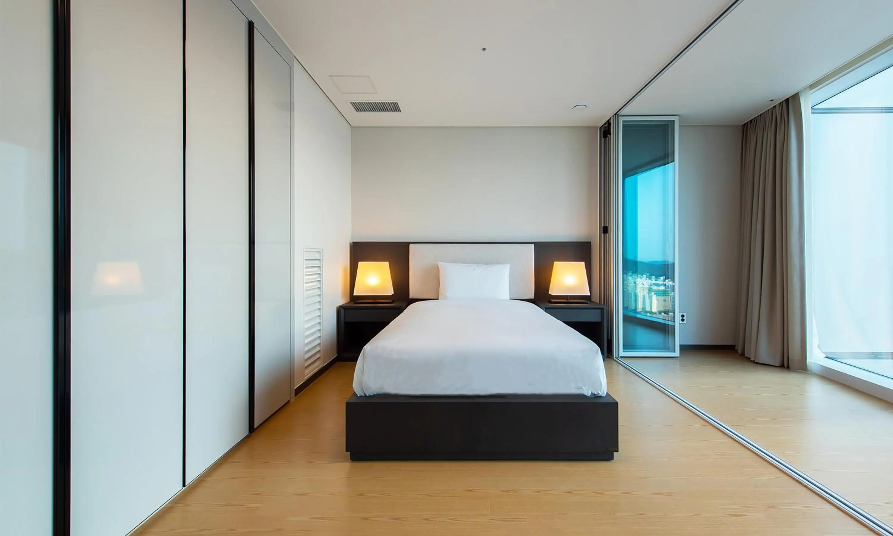 Bedroom, Bed in LCT Residence