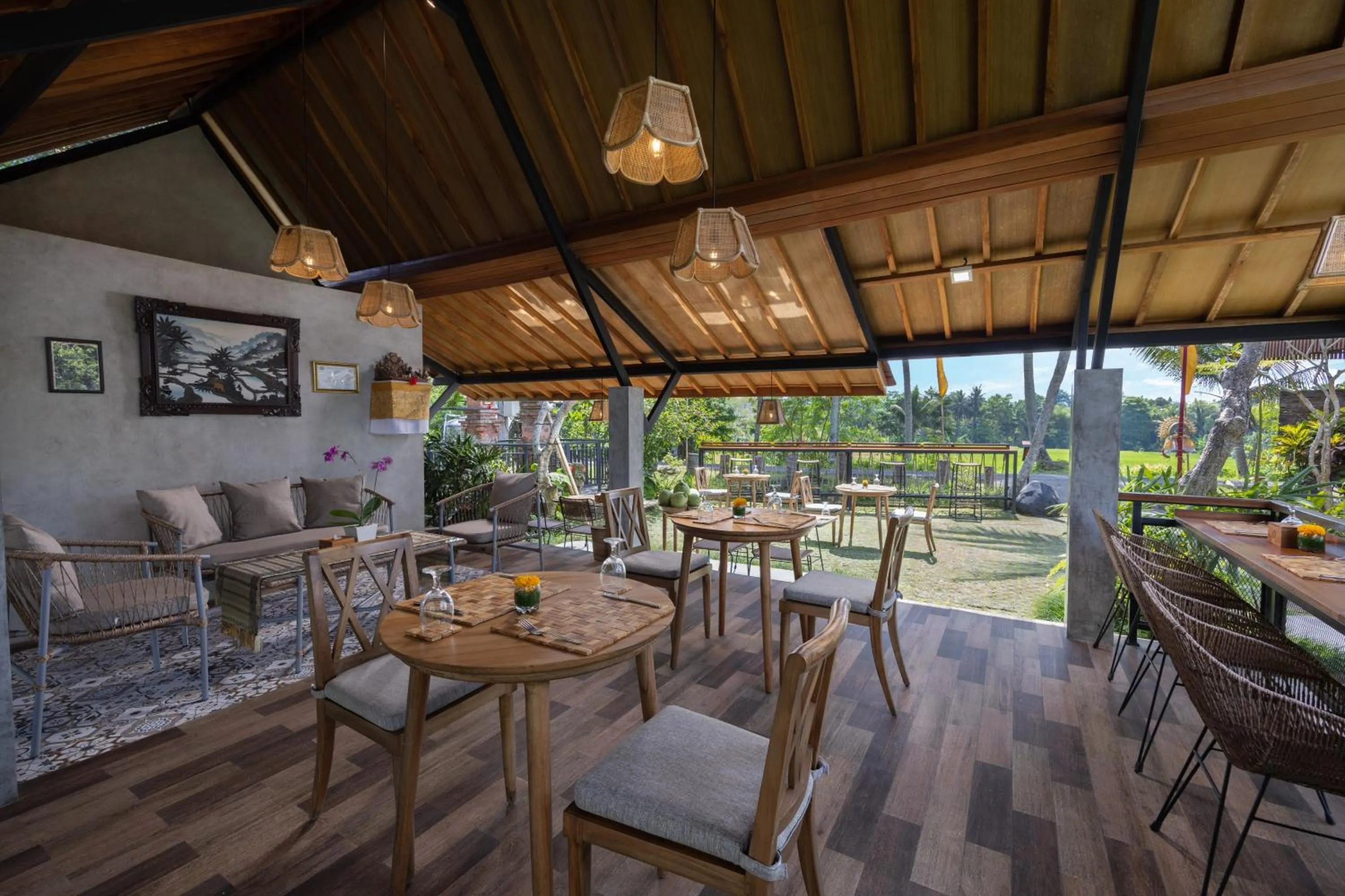 Restaurant/places to eat in Lasamana Villas Ubud by GenuineHost