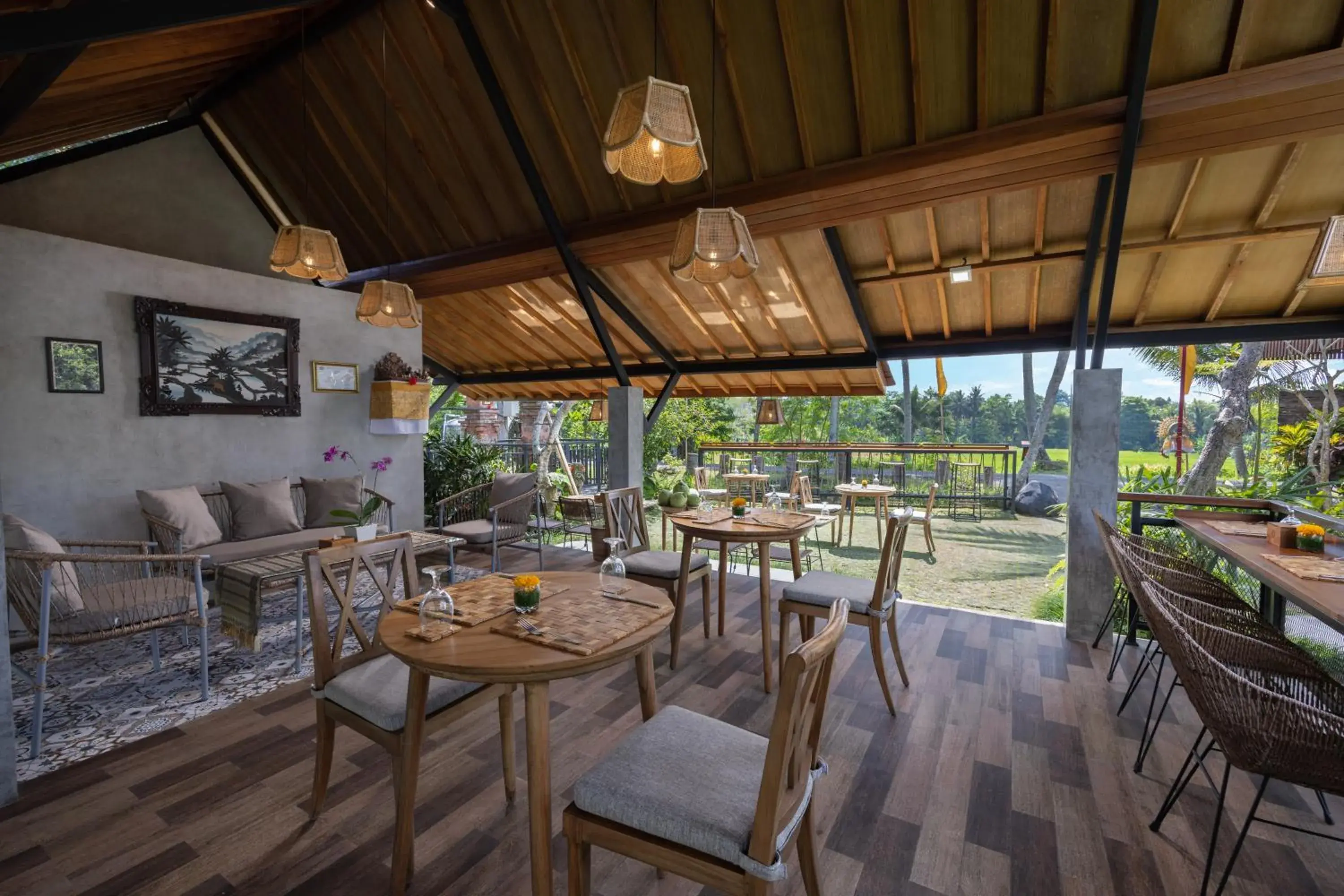 Restaurant/places to eat in Lasamana Villas Ubud by GenuineHost Restaurant/places to eat in Lasamana Villas Ubud by GenuineHost