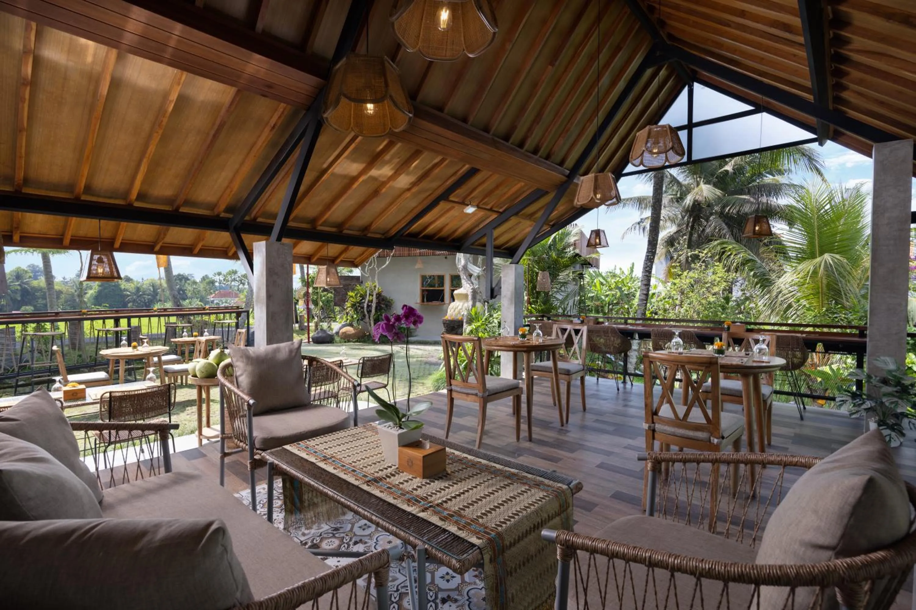 Restaurant/places to eat in Lasamana Villas Ubud by GenuineHost