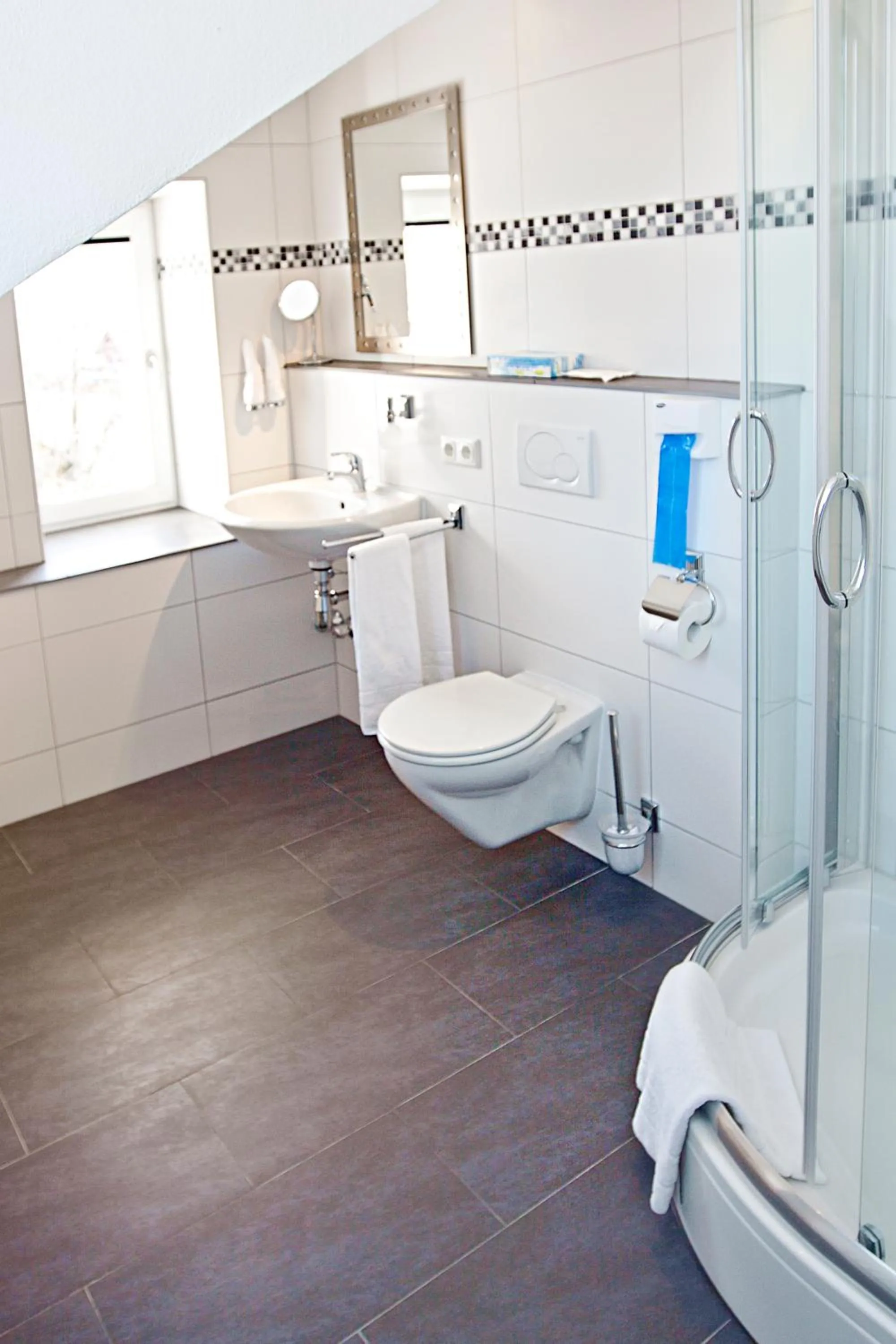 Bathroom in Hotel Garni Ammergauer Hof