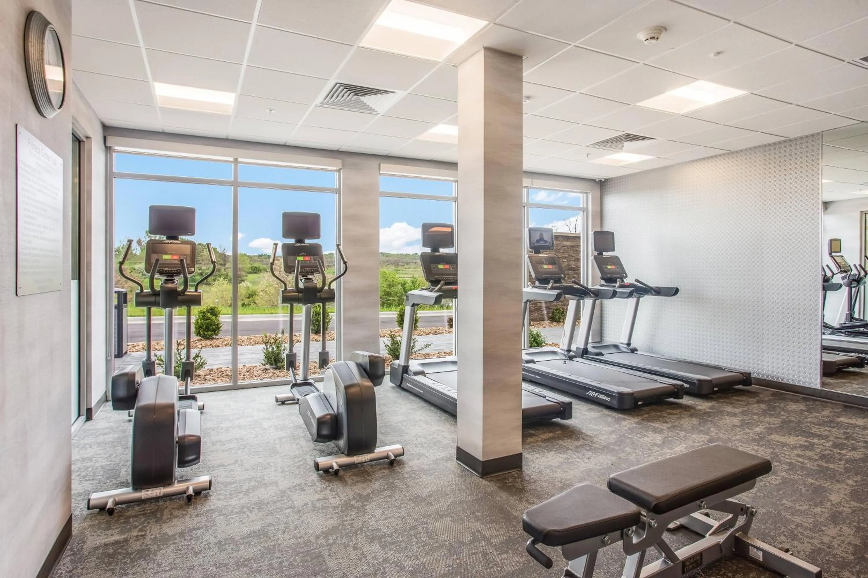 Fitness centre/facilities in Fairfield Inn & Suites Rolla