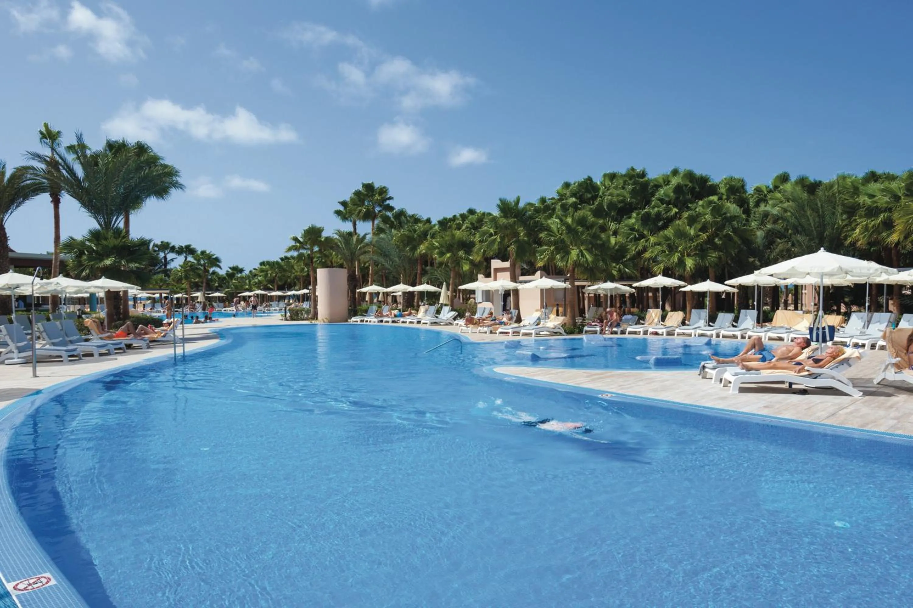 Swimming pool in Hotel Riu Cabo Verde - Adults Only - All Inclusive
