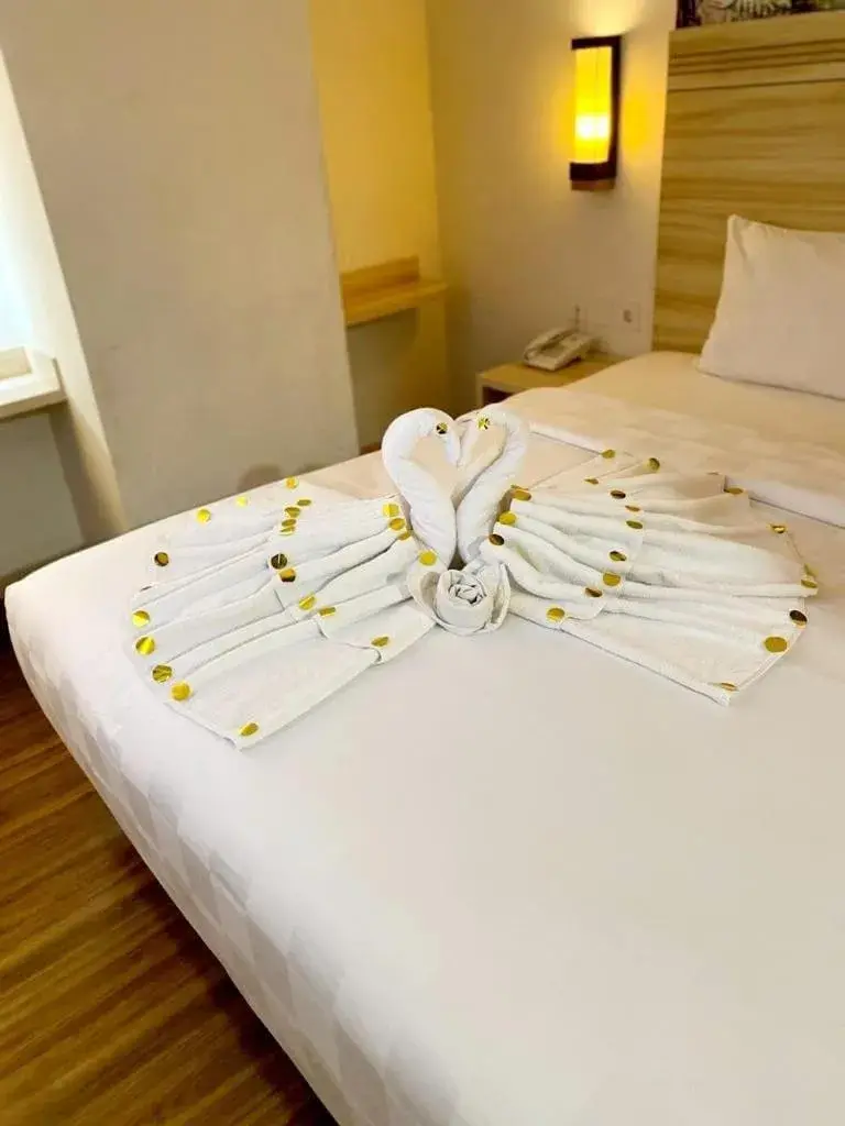 Bed in Cordela Inn Millennium Medan Bed in Cordela Inn Millennium Medan