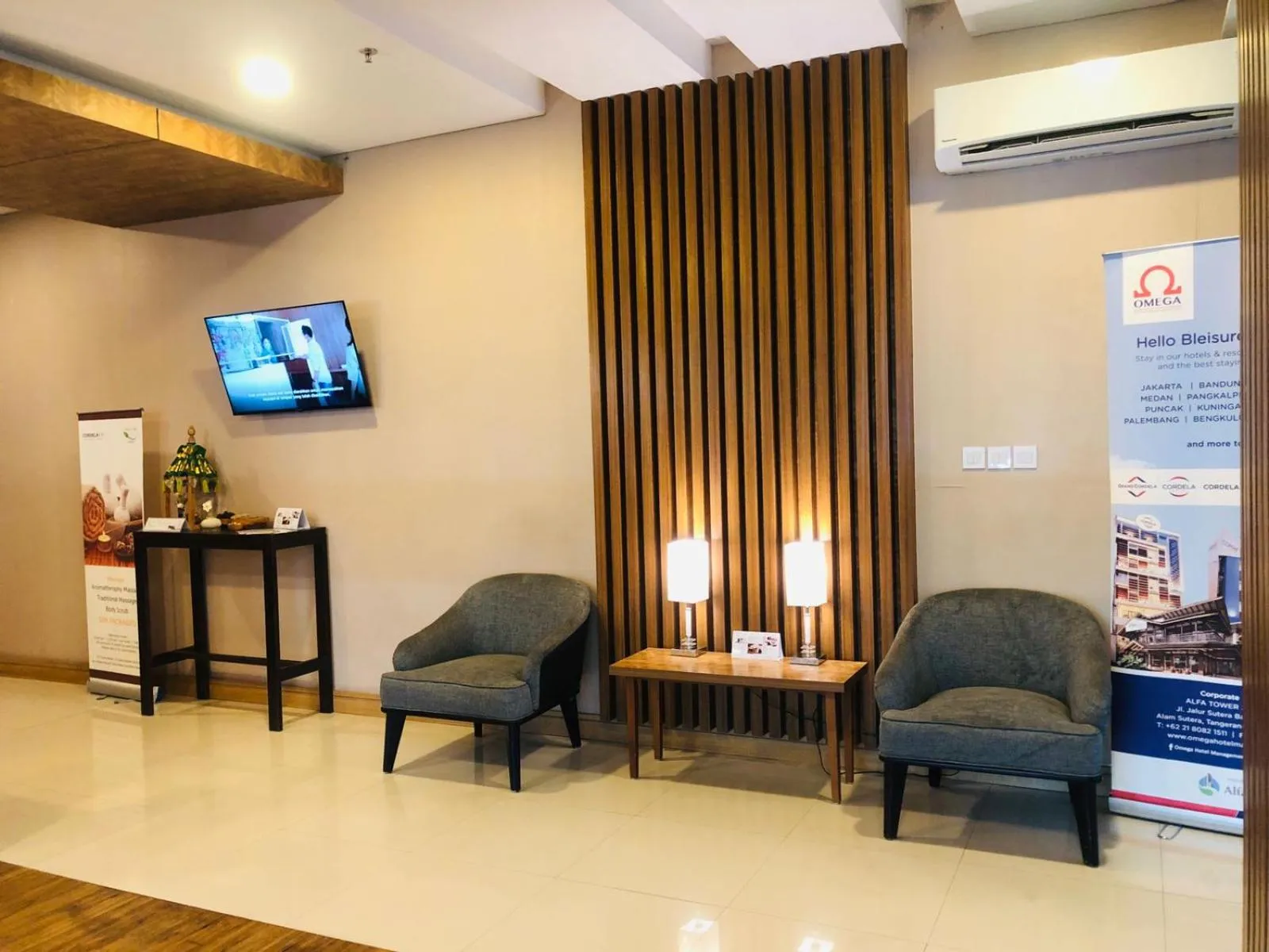 Lobby or reception in Cordela Inn Millennium Medan