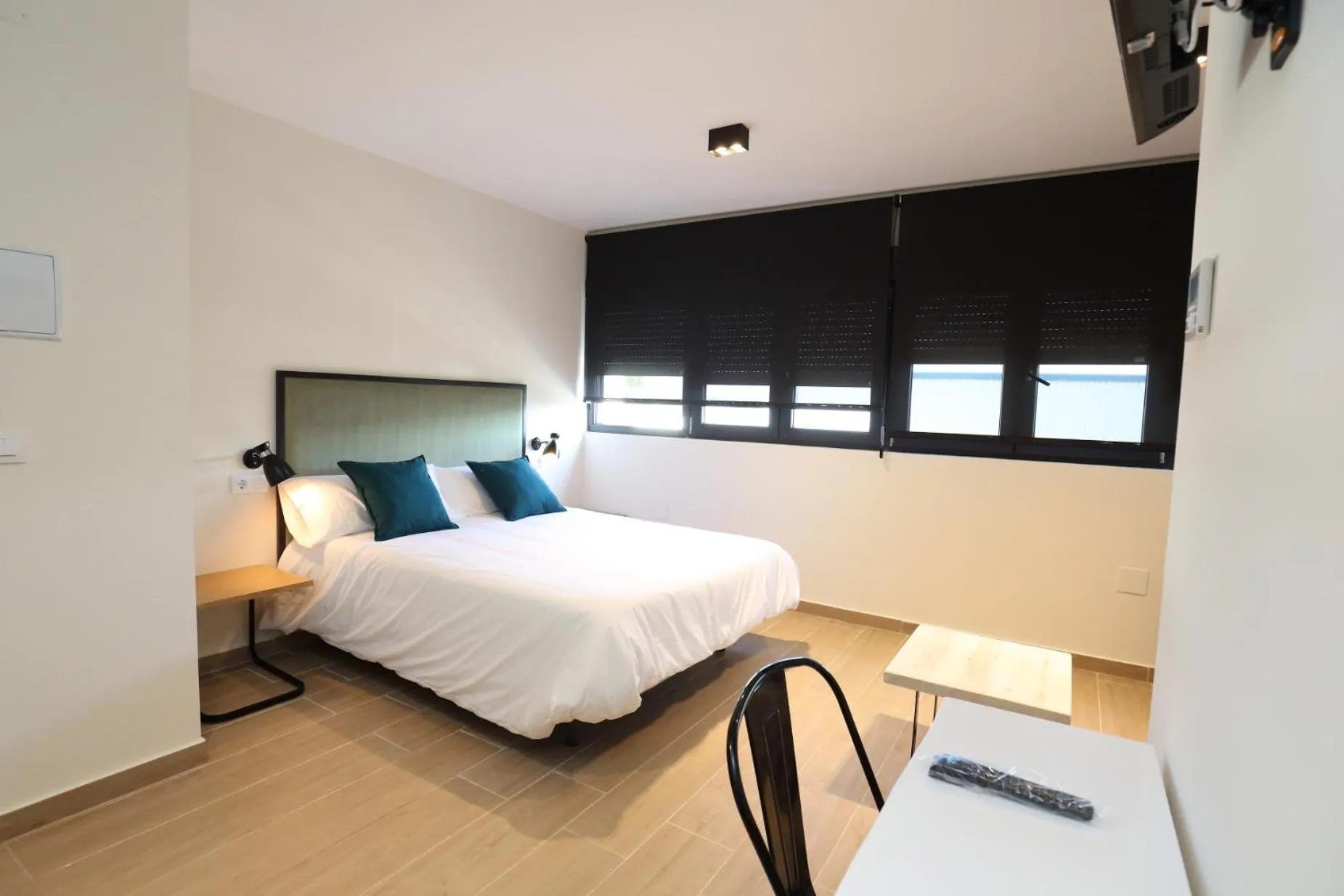 Bedroom, Bed in H.PALMONES