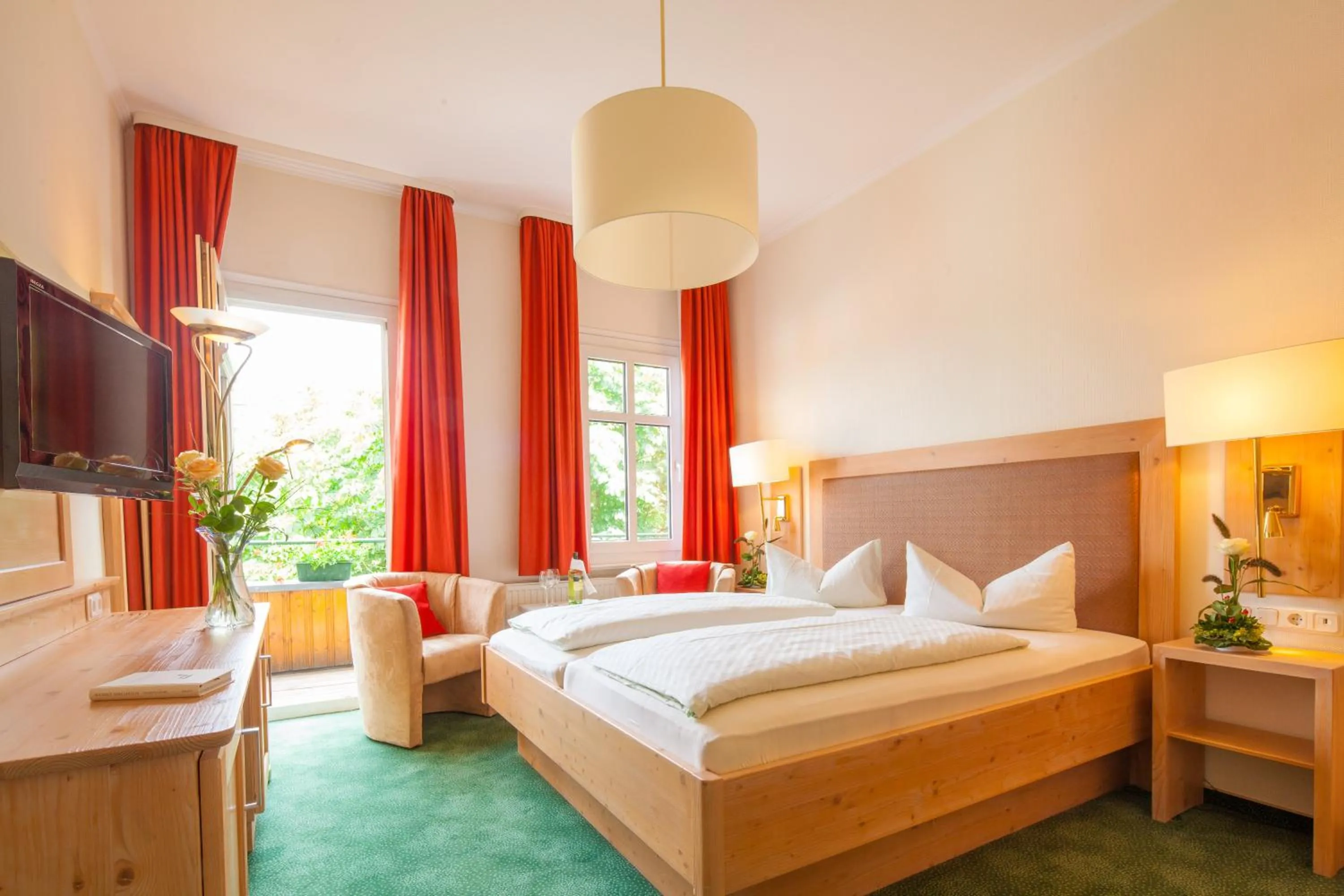 Photo of the whole room, Bed in Hotel Victoria