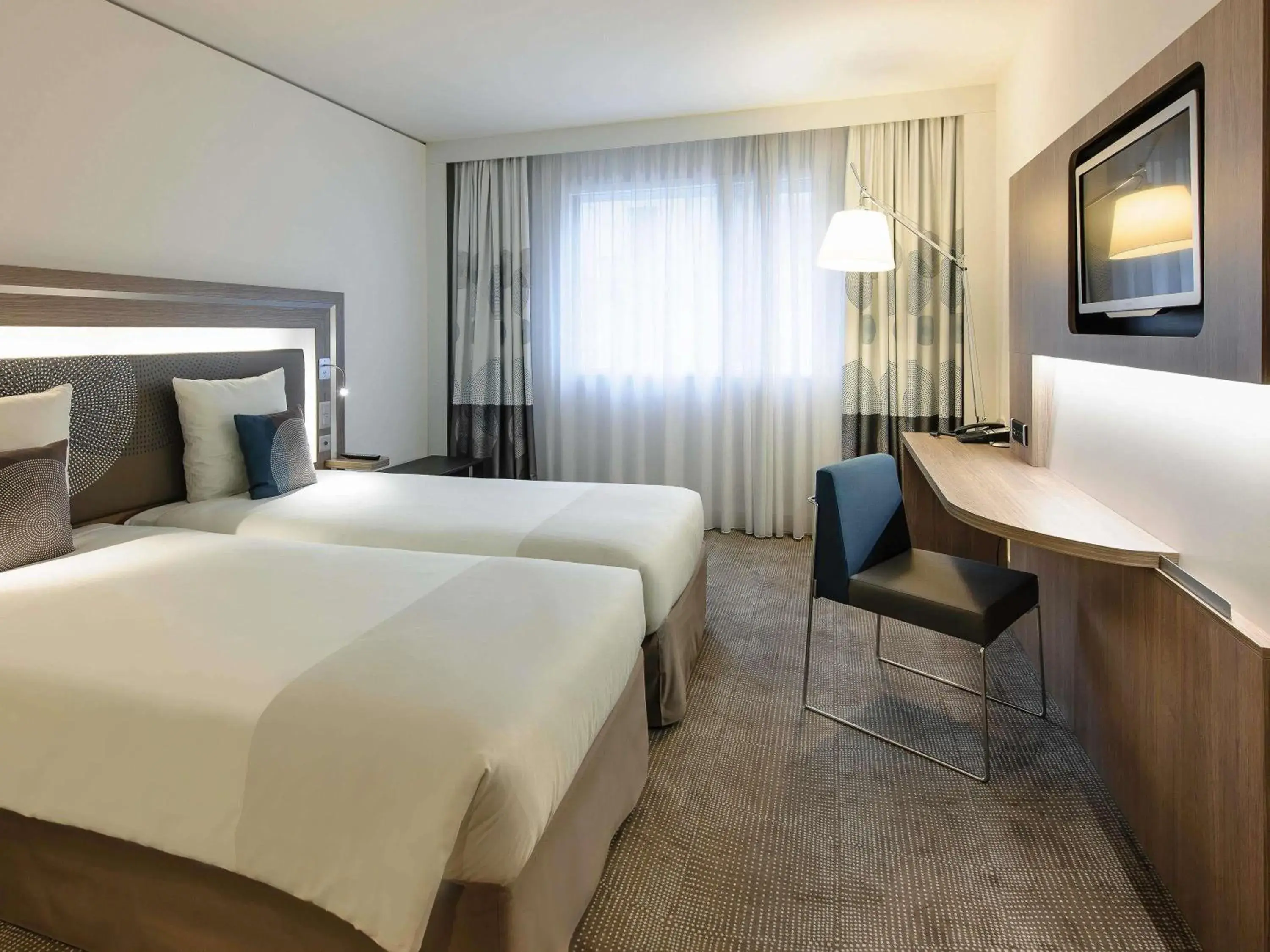 Bedroom, Bed in Novotel Hannover Bedroom, Bed in Novotel Hannover