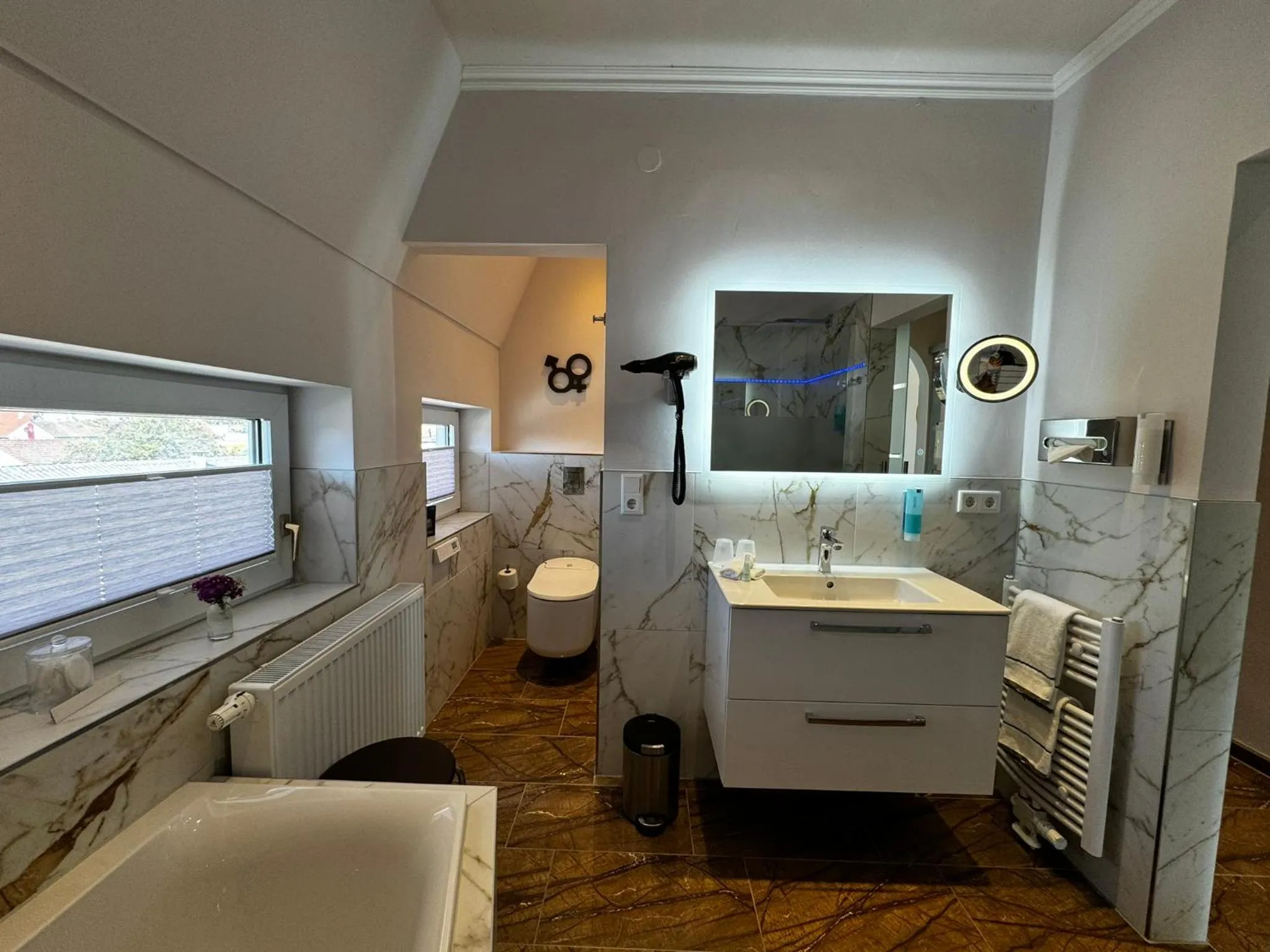 Toilet in Rhein-Hotel Nierstein