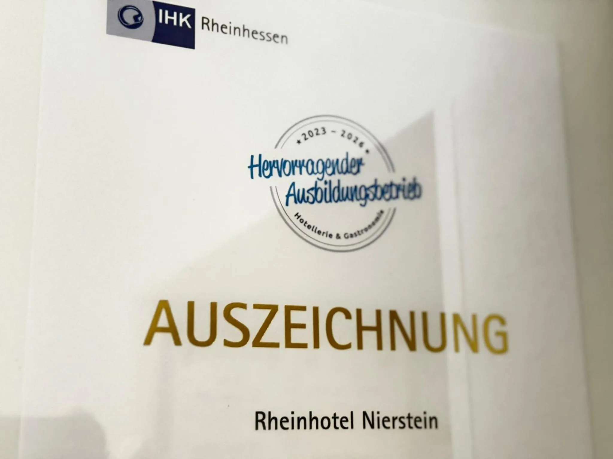 Logo/Certificate/Sign in Rhein-Hotel Nierstein