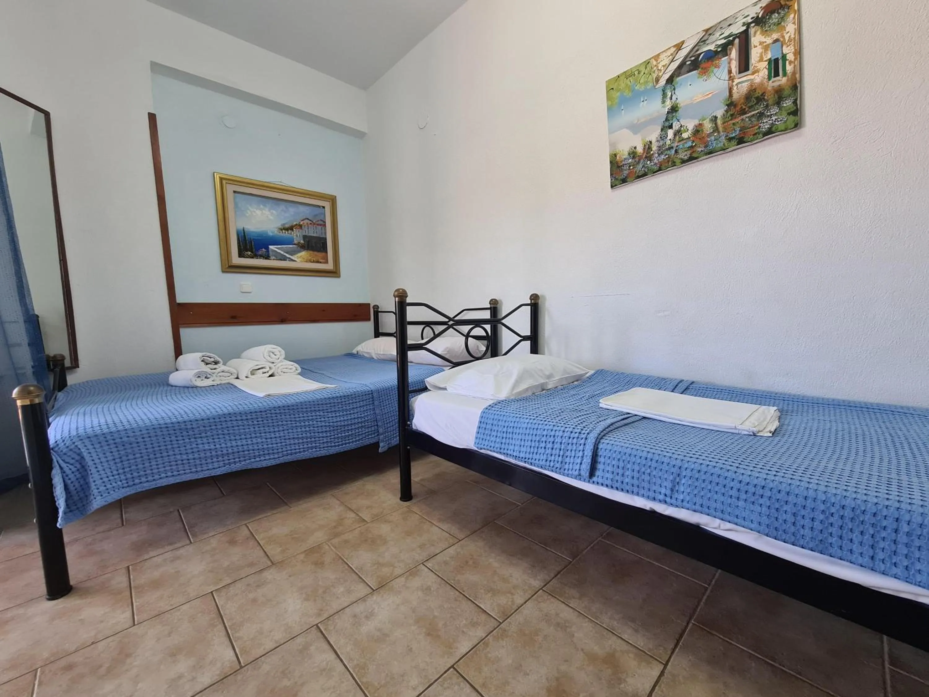 Bedroom, Bed in Gallery