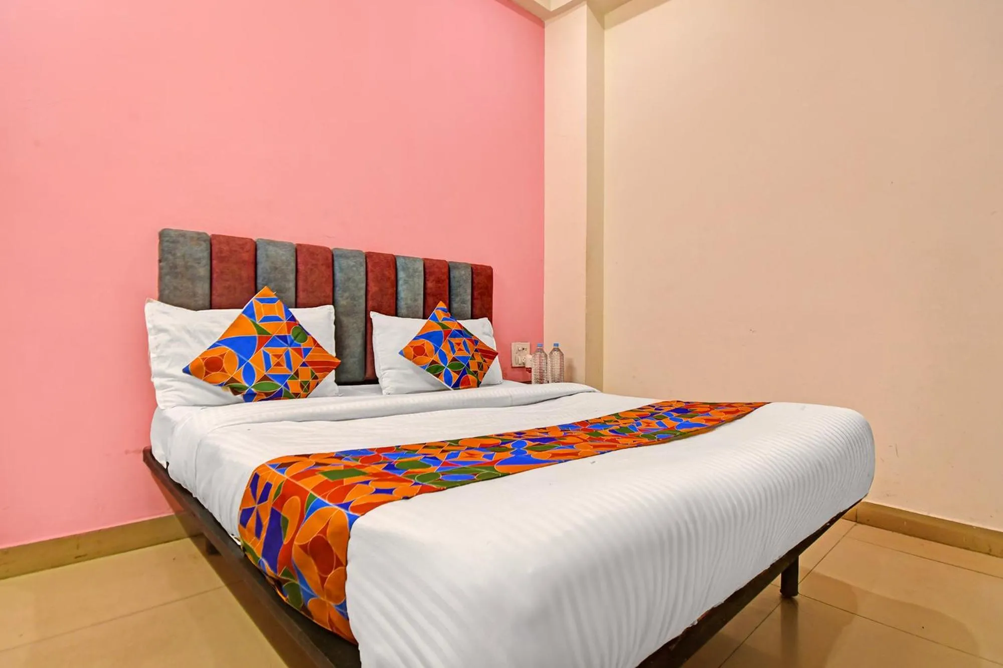 Bed in FabHotel Insight Inn