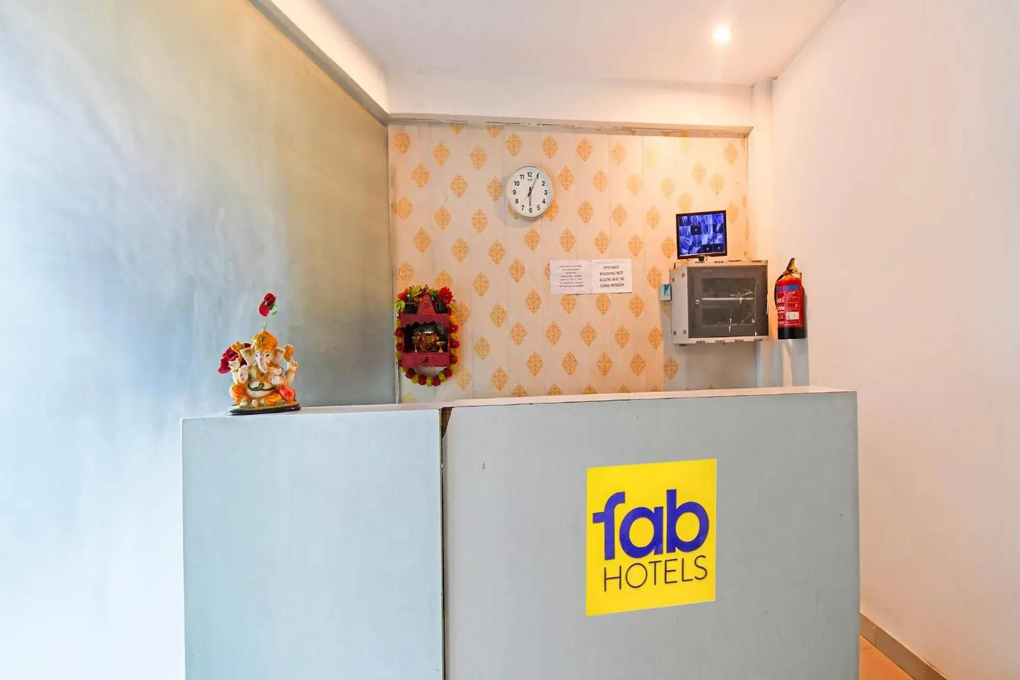 Lobby or reception in FabHotel Insight Inn Lobby or reception in FabHotel Insight Inn