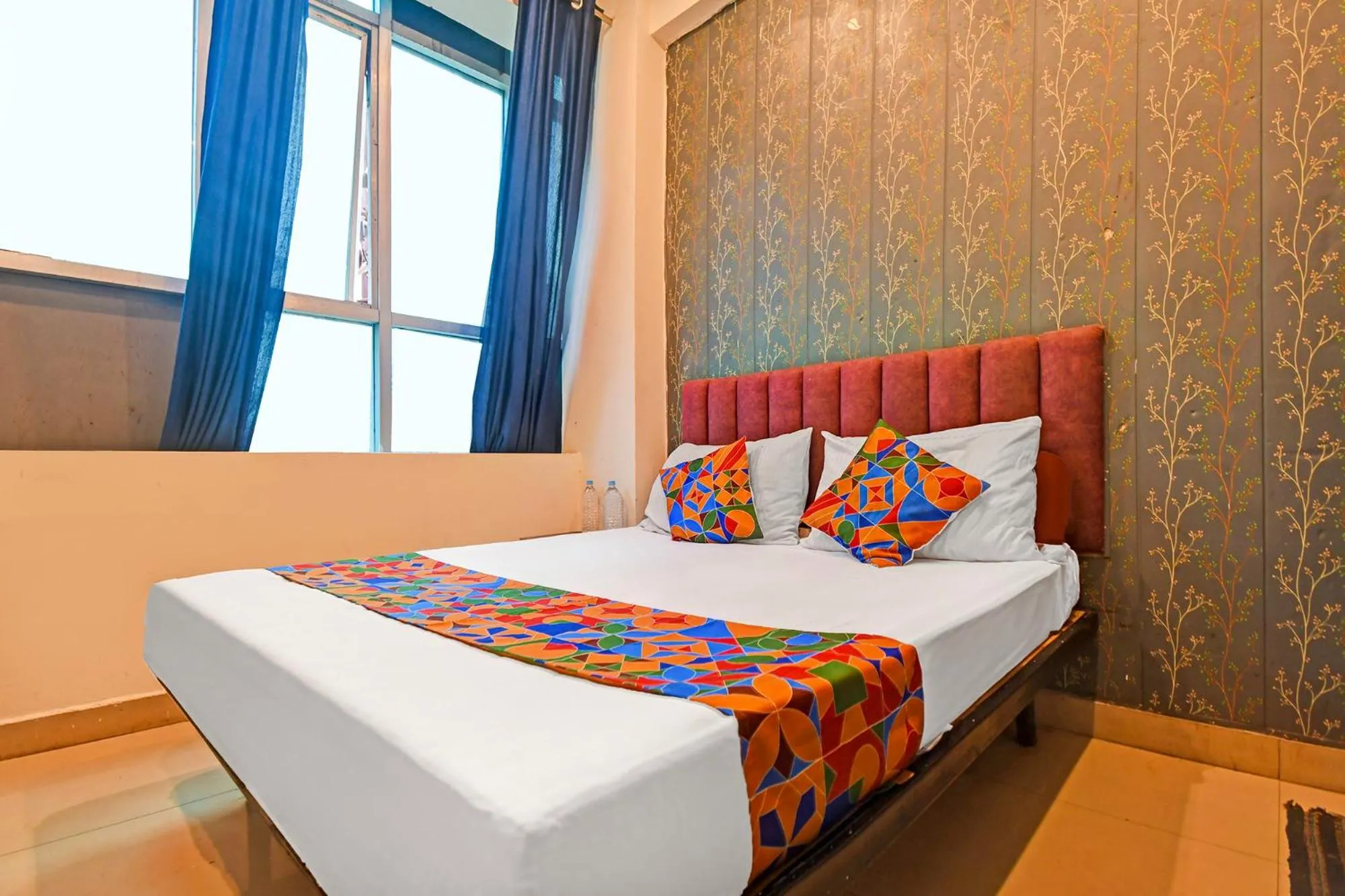 Bed in FabHotel Insight Inn