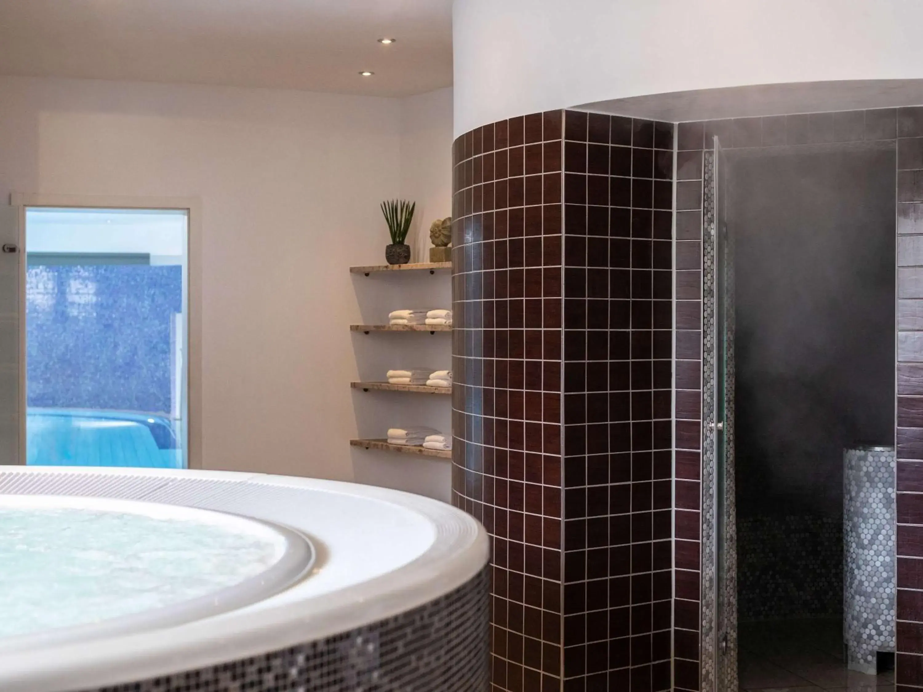 Spa and wellness centre/facilities in Pullman Stuttgart Fontana Spa and wellness centre/facilities in Pullman Stuttgart Fontana