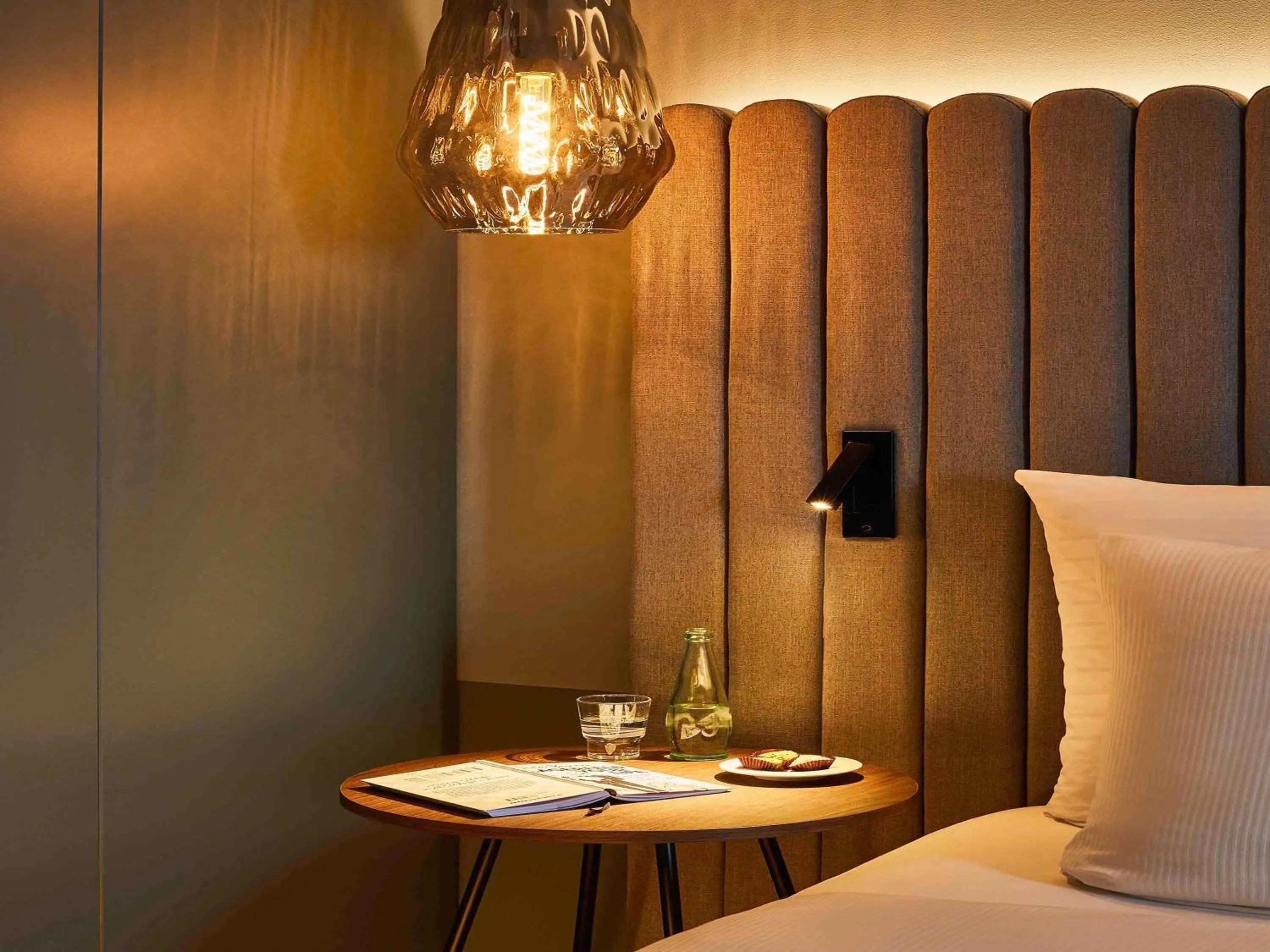 Bedroom, Bed in Pullman Stuttgart Fontana