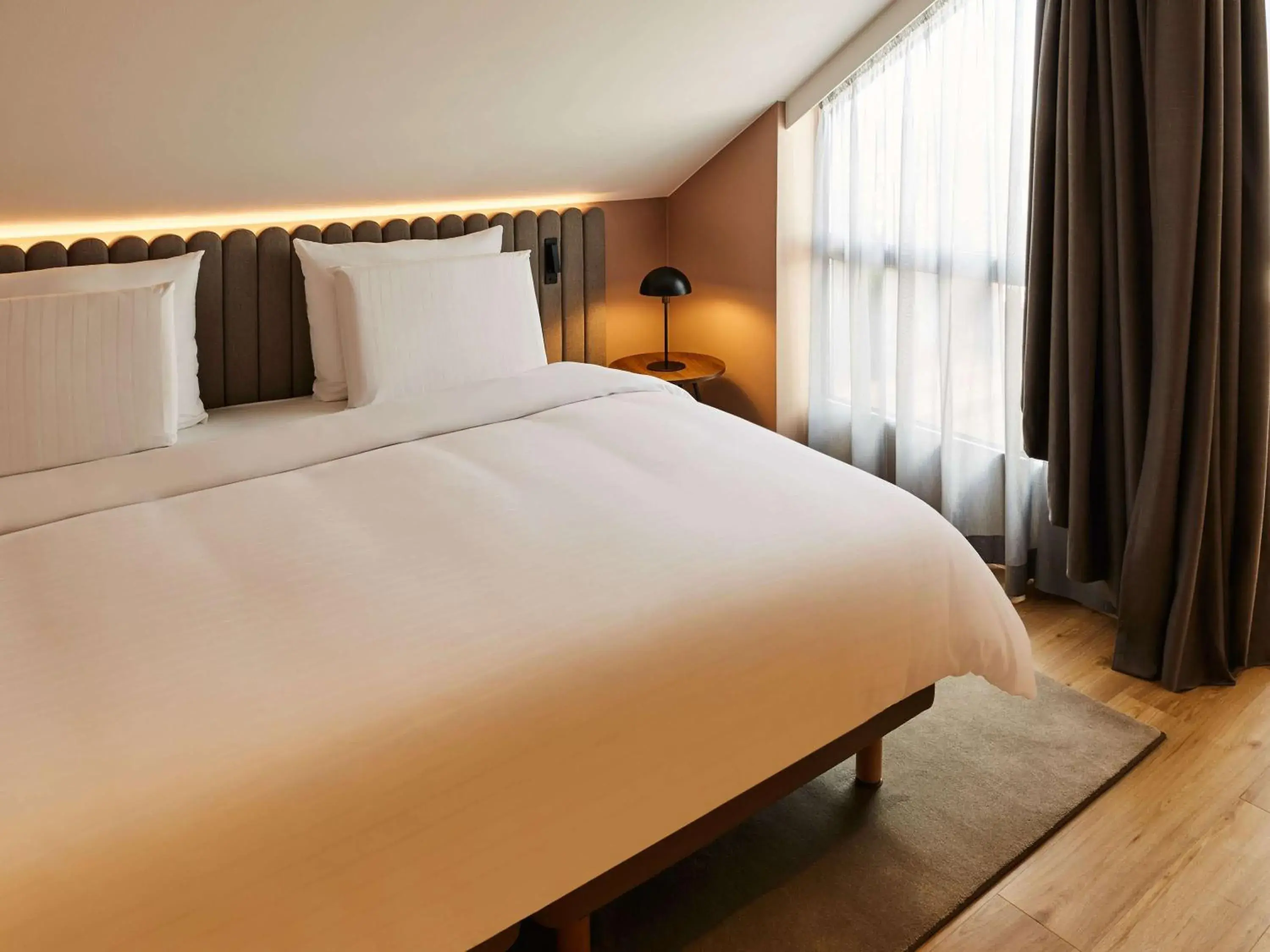 Bedroom, Bed in Pullman Stuttgart Fontana Bedroom, Bed in Pullman Stuttgart Fontana