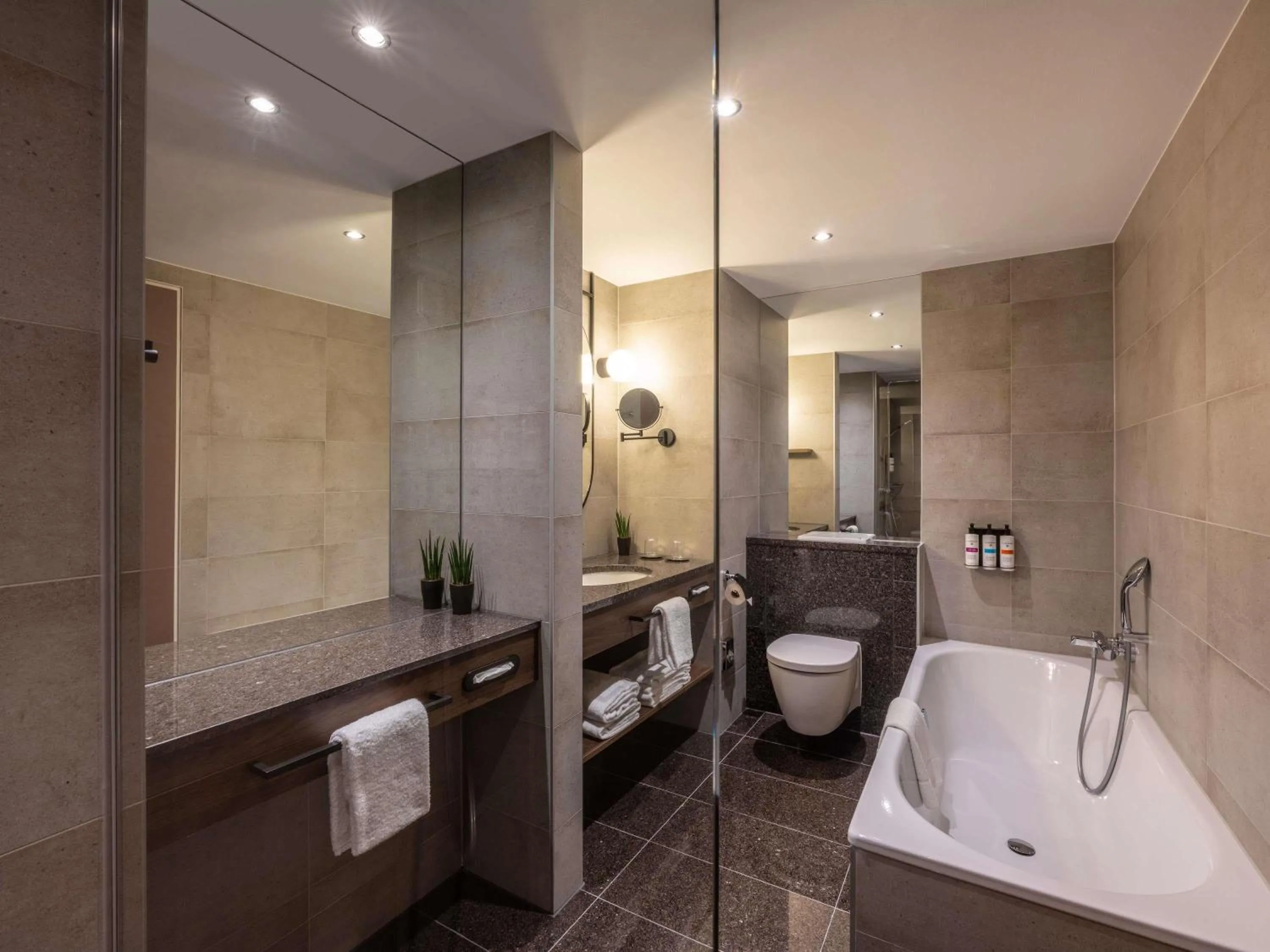 Bedroom in Pullman Stuttgart Fontana